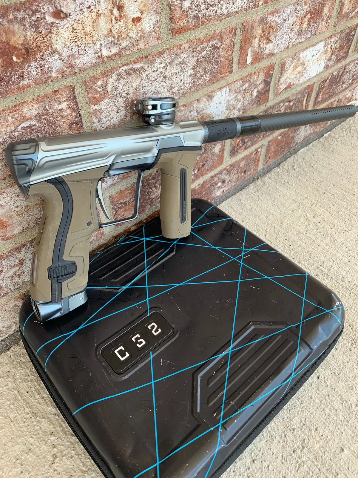 Used Planet Eclipse Cs2 Paintball Marker- Fde/Silver/Grey 1
