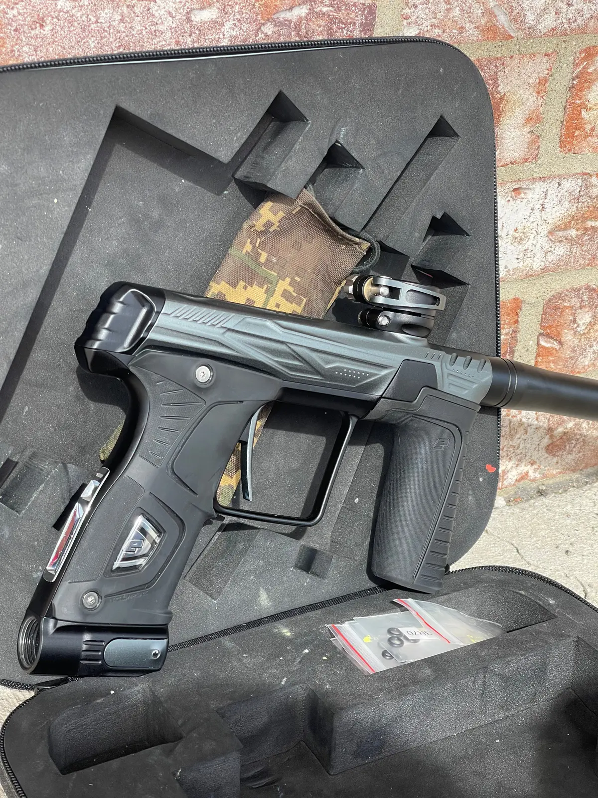 Used Hk Army/Planet Eclipse Gtek 170R Paintball Gun - Pewter / Black 1