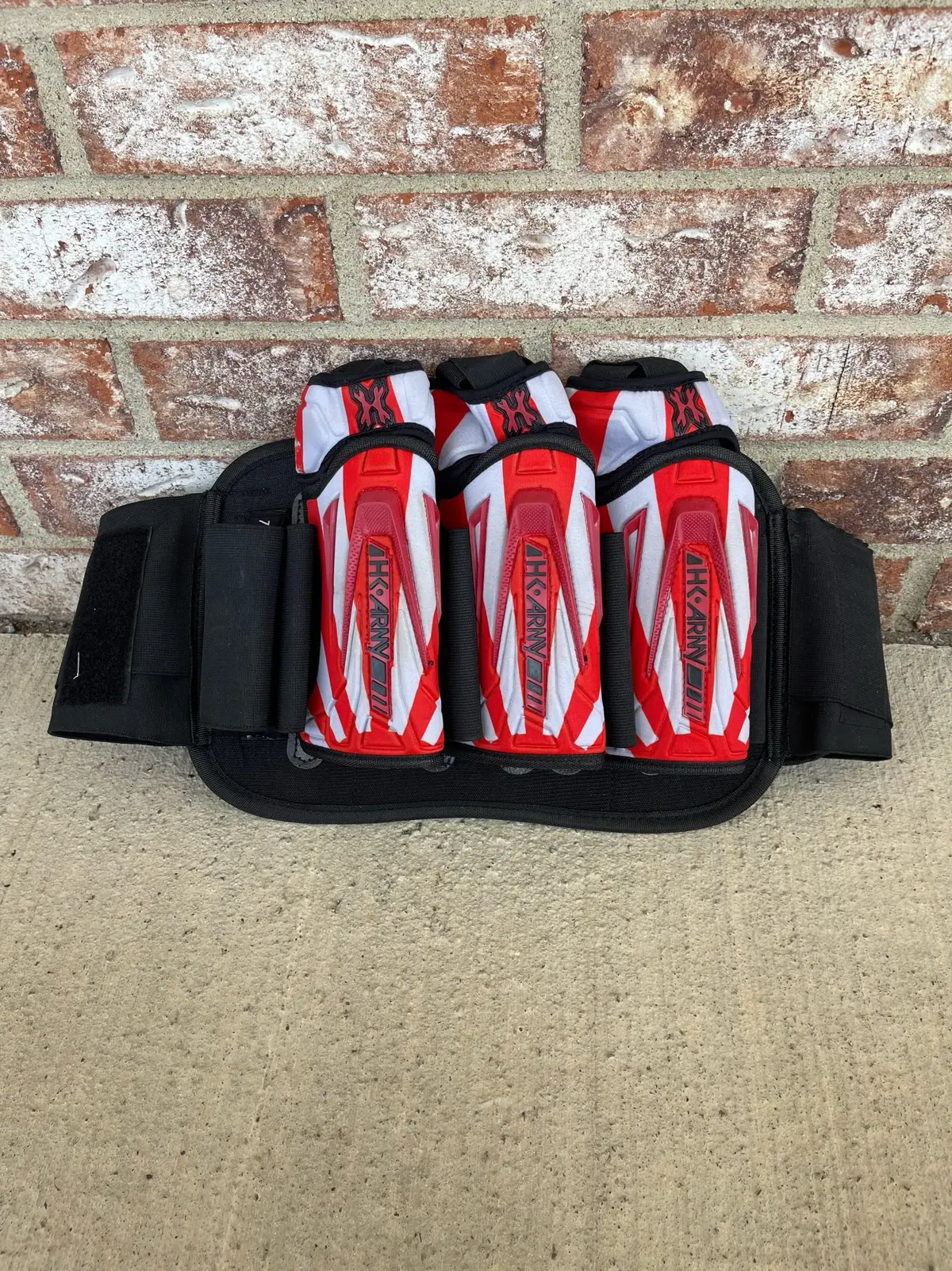 Used Hk Army Zero G 3 + 6 Paintball Pod Pack- White/Red 1