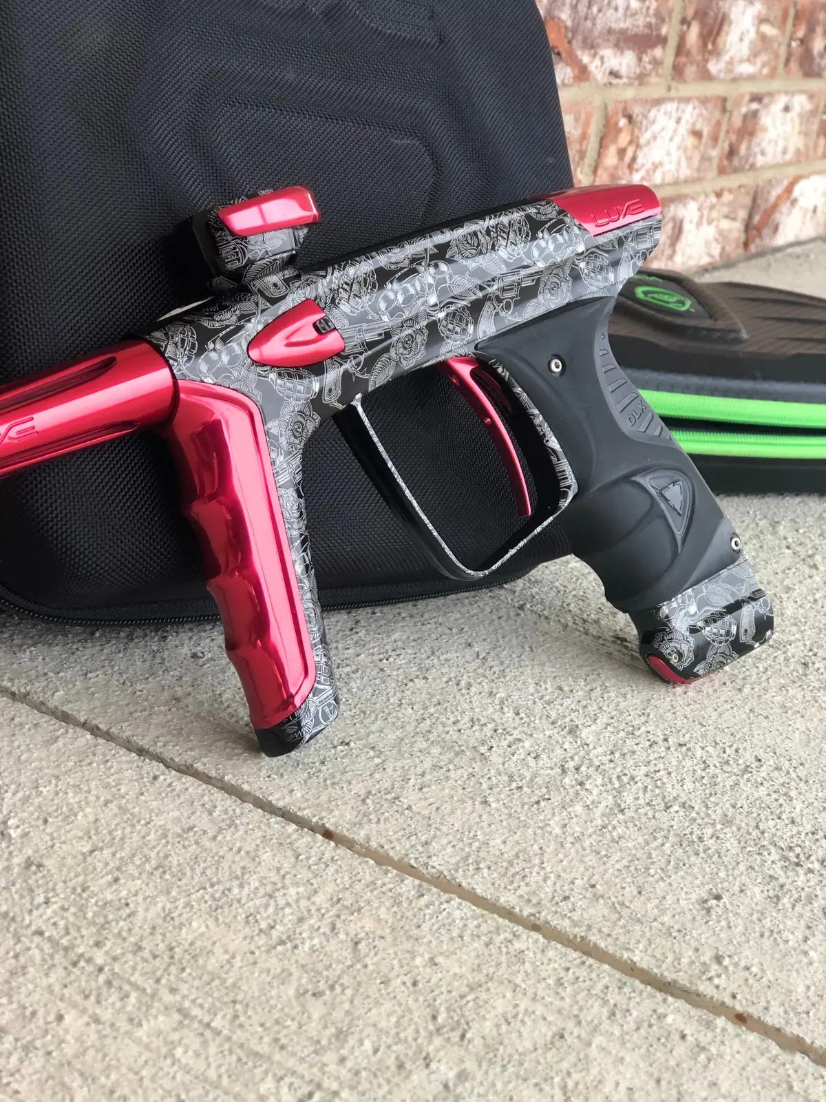 Used Dlx Luxe Ice Paintball Gun - Sam66 Edition 1