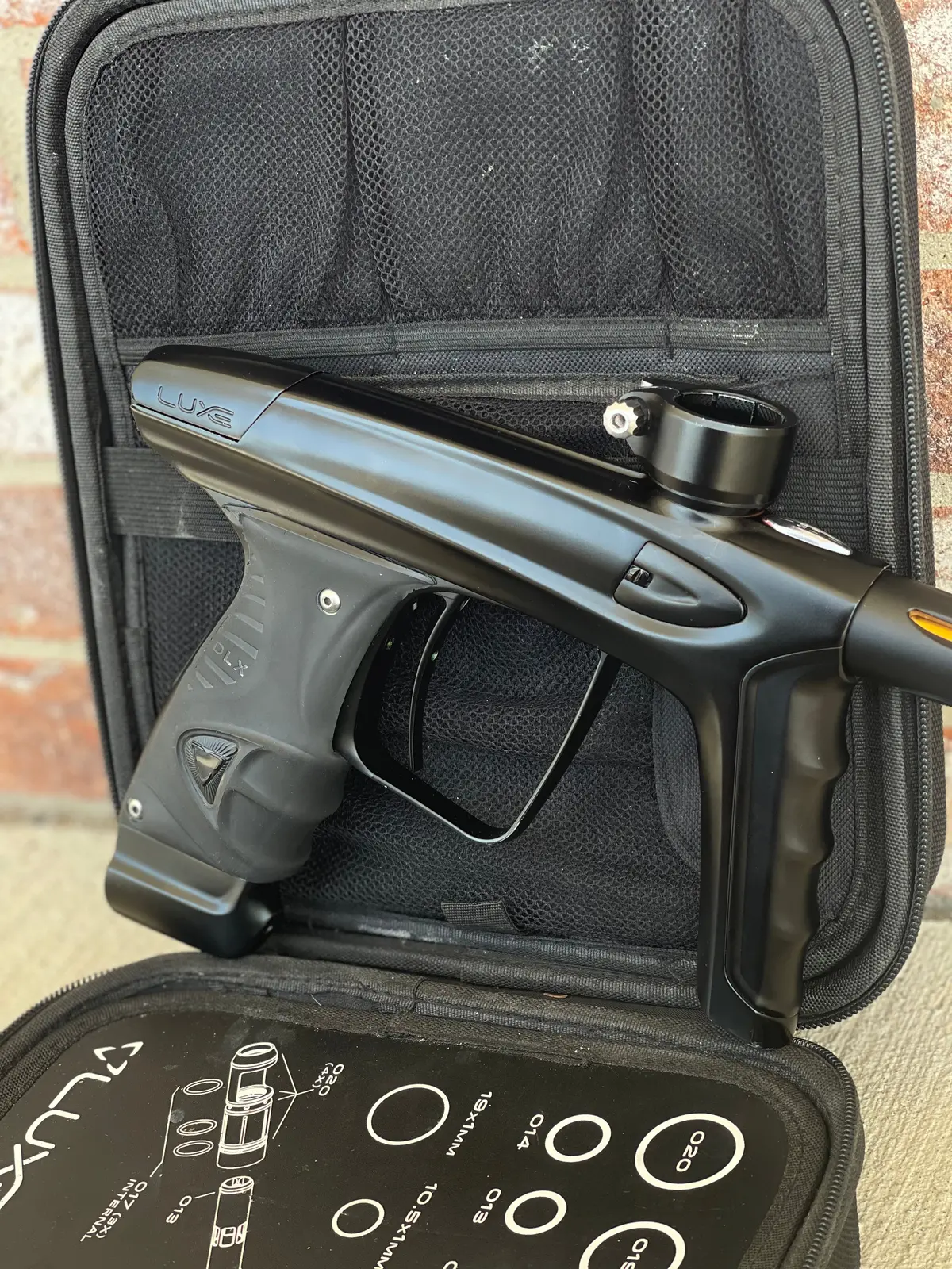 Used Dlx Luxe Ice Paintball Gun - Dust Black W/ Encore Bolt 1