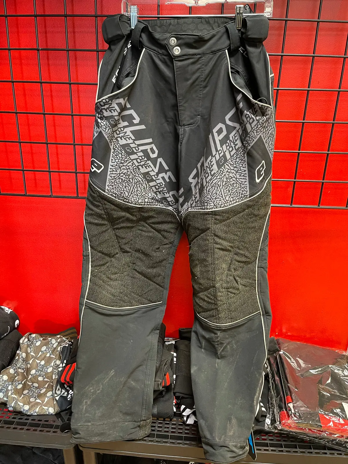 Used Planet Eclipse Program Paintball Pants- Black- Large 1