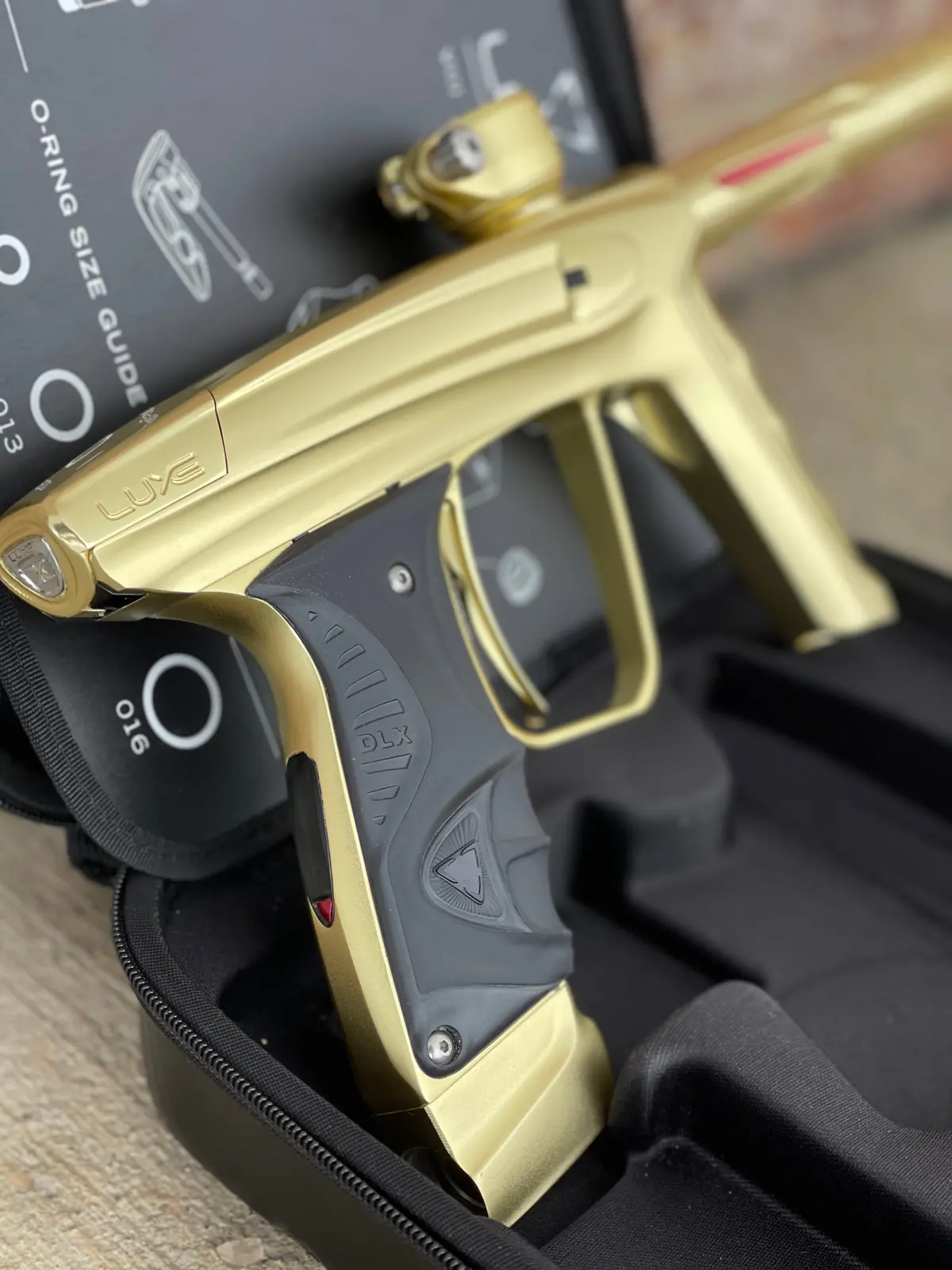 Used Dlx Luxe X Paintball Gun - Dust Gold / Polished Gold 1