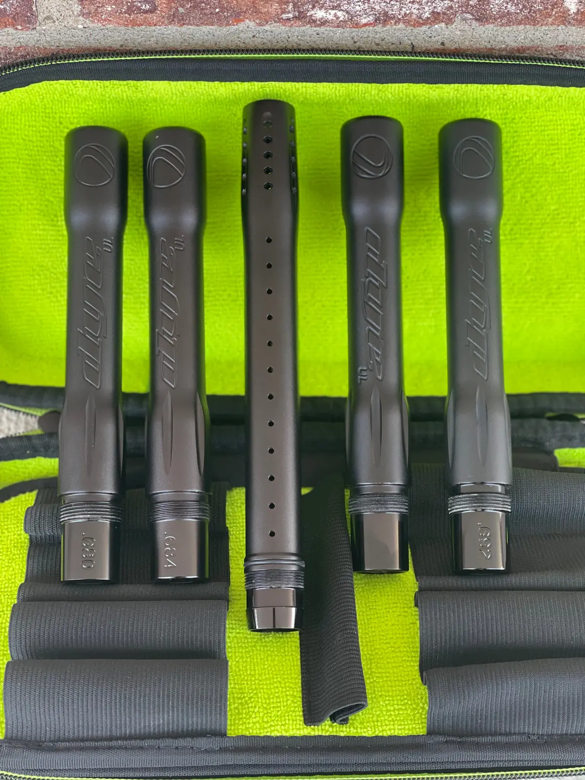 Used Dye Ul Barrel Kit - Dust Black With Exalt Barrel Case 1