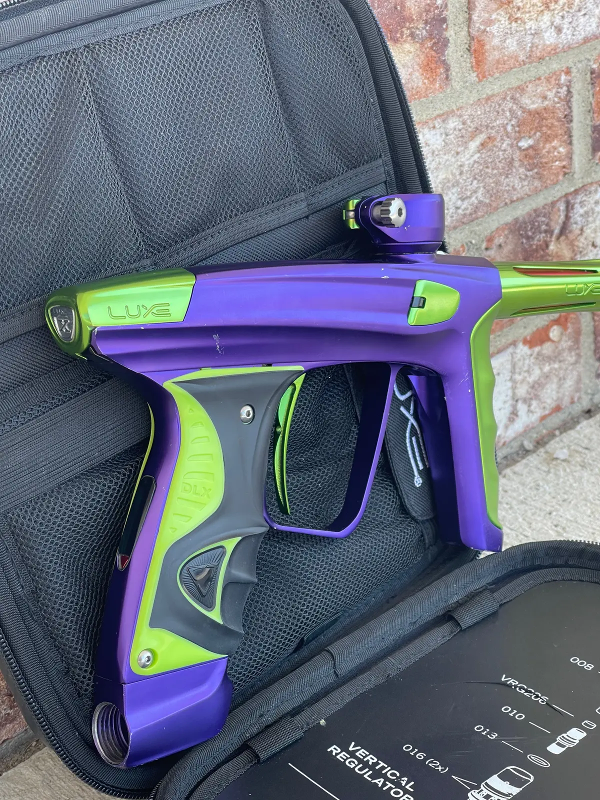 Used Dlx Luxe X Paintball Gun - Dust Purple / Polished Green 1