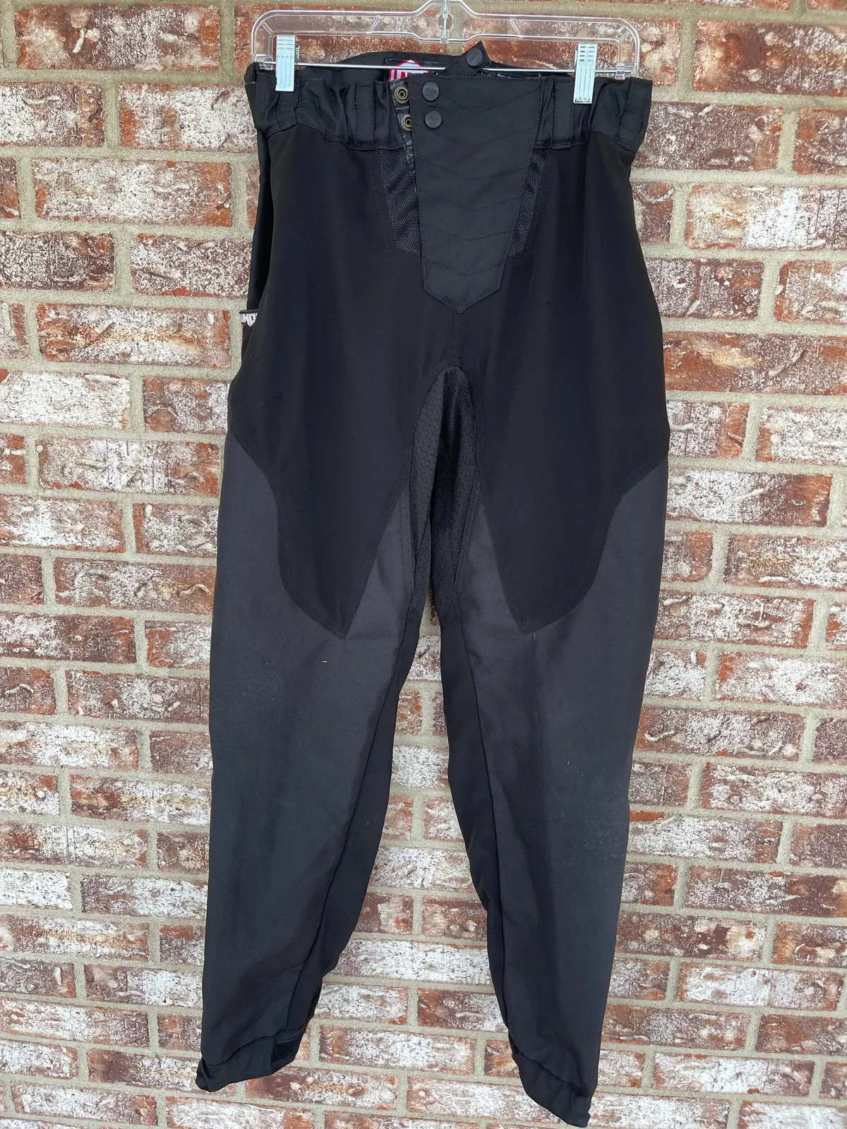 Used Undr Paintball Pants - Black - Large 1