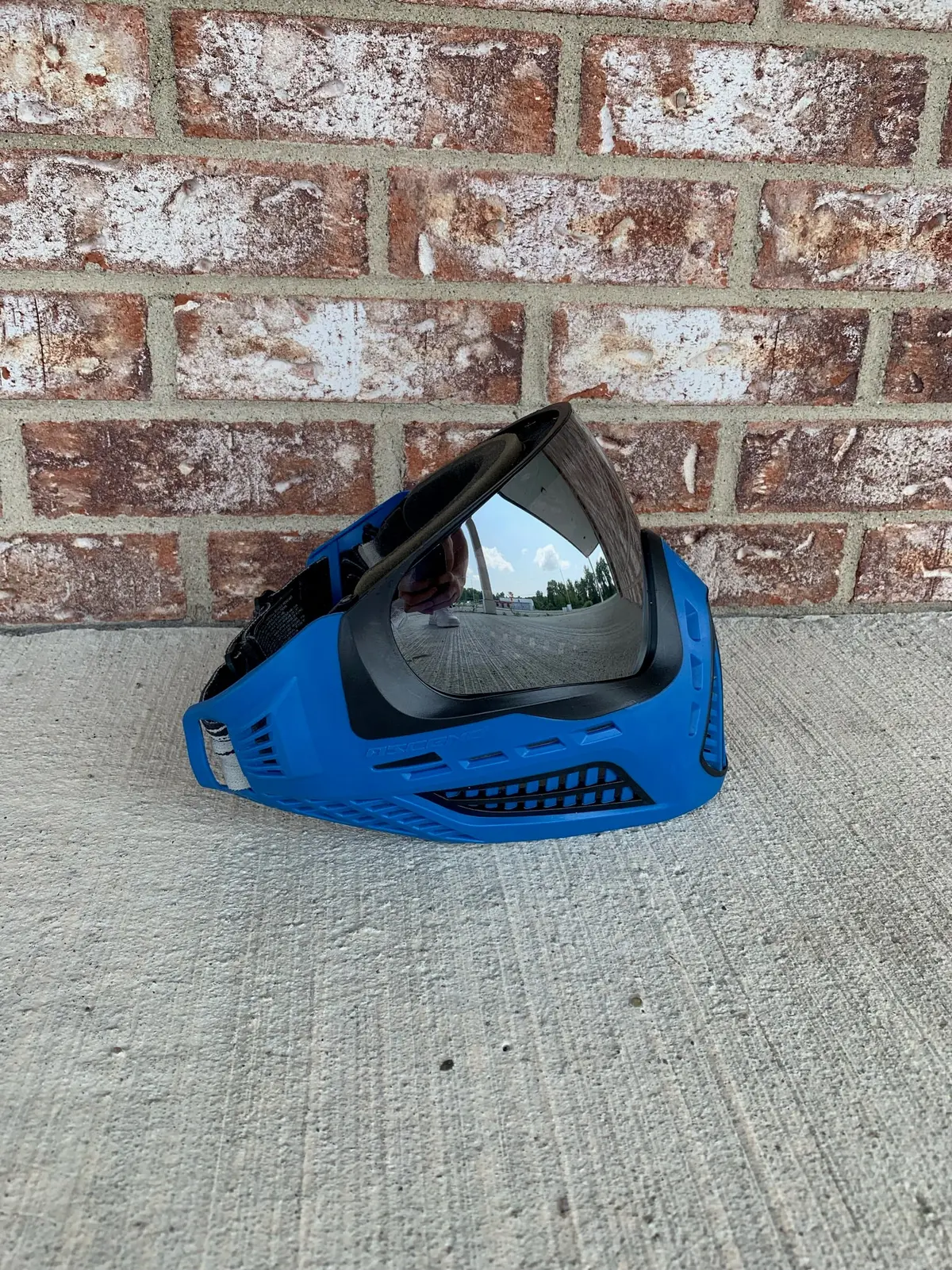 Used Virtue Vio Ascend Paintball Mask - Blue W/ Silver Mirror Lens 1