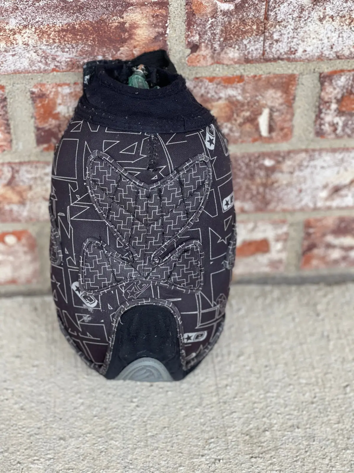 Used Planet Eclipse Tank Cover - Full Cover With Zipper 1