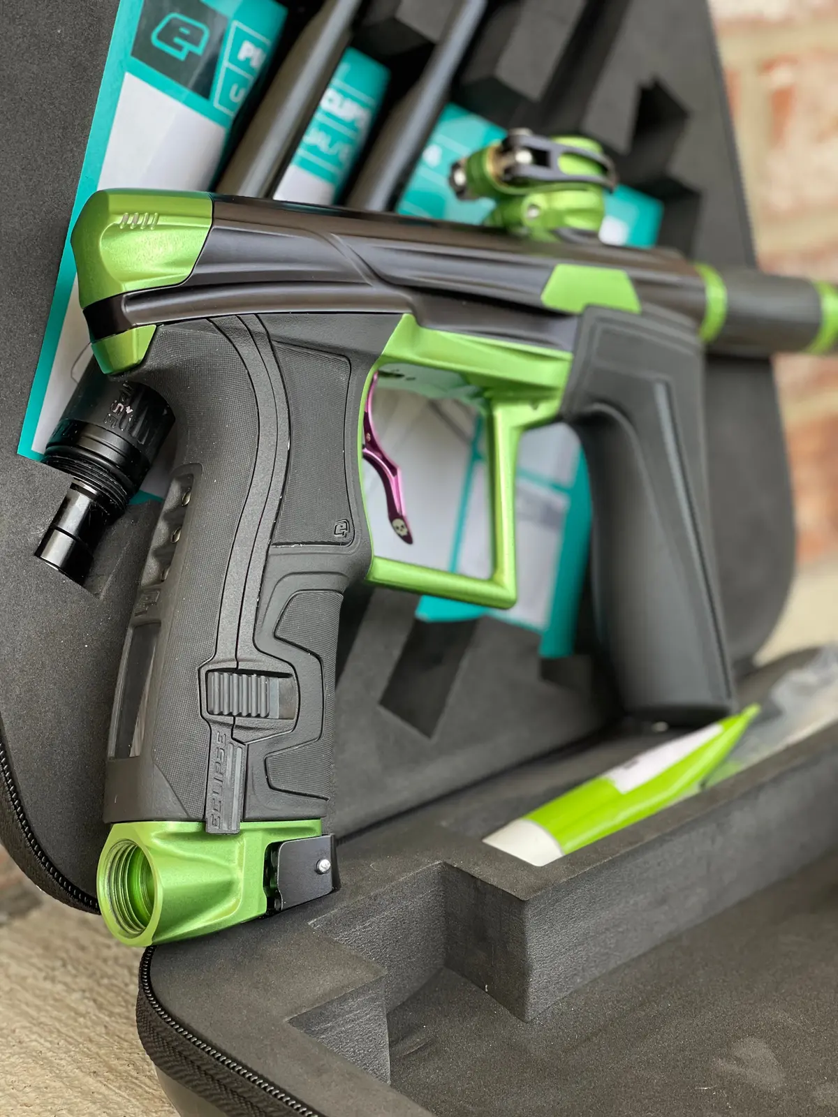 Used Planet Eclipse Geo 4 Paintball Gun - Emerald 1