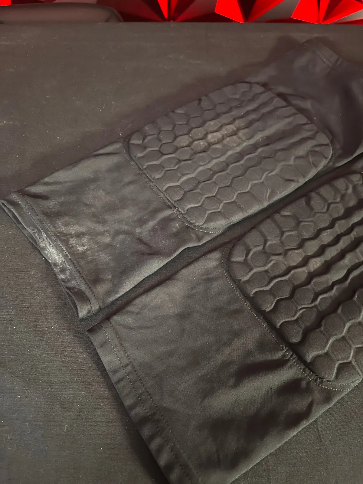 Used Knee Pads- Black - M/L *Size Is A Guess* 1