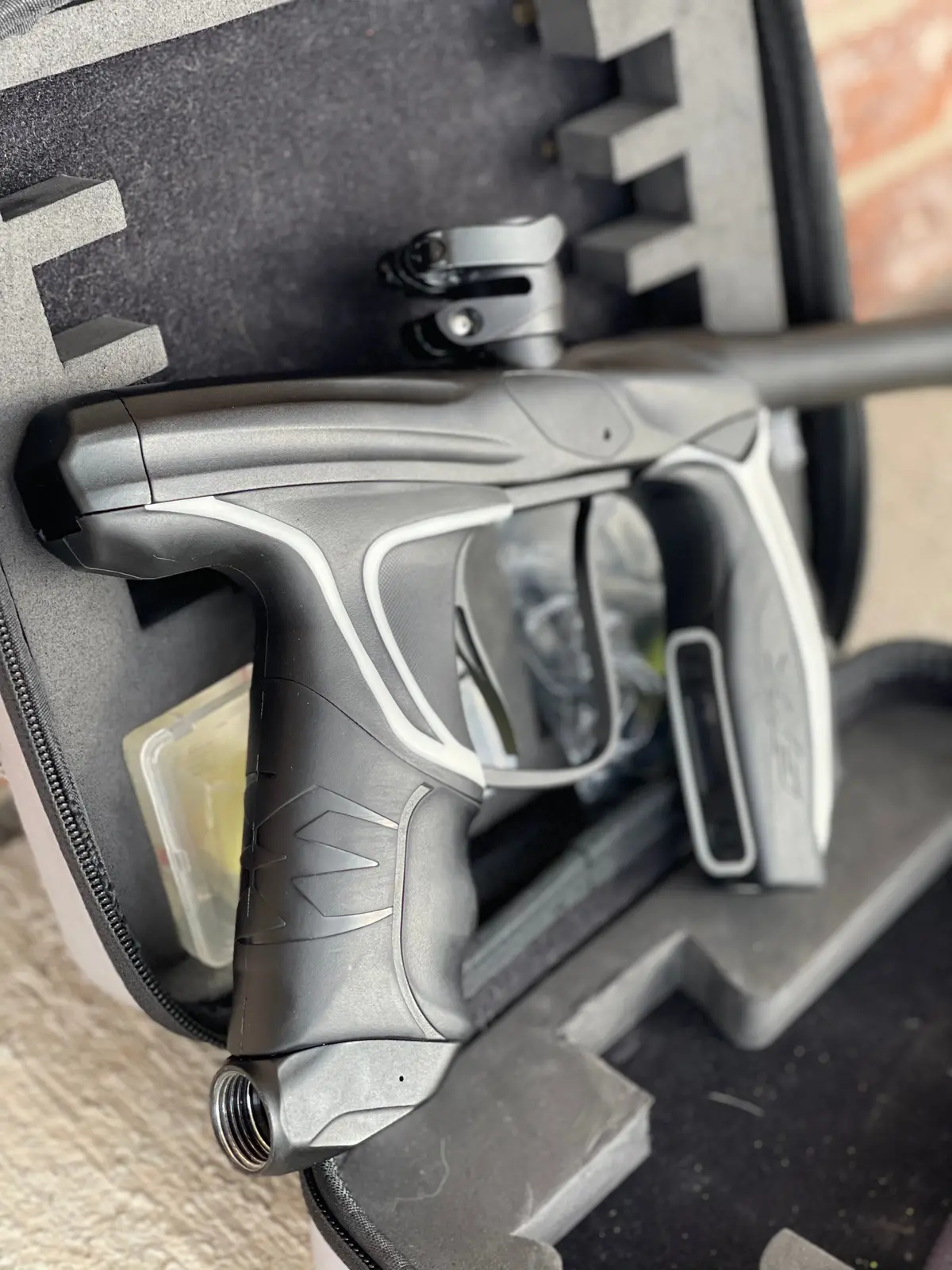 Used Empire Syx Paintball Gun - Black 1