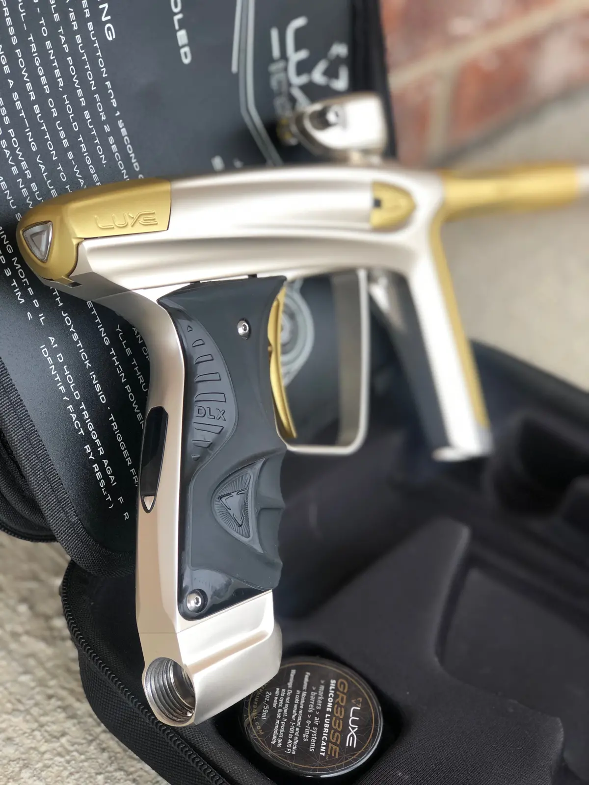Used Dlx Luxe Ice Paintball Gun - Silver / Dust Gold 1