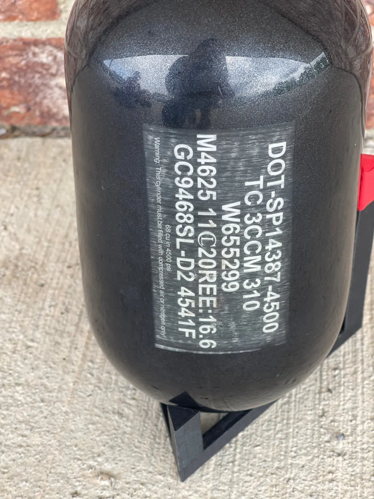 Used Hk Army "Aero Lite" Metallic Series 68/4500 Paintball Tank - Black W/ Red Standard Regulator, Thread Protector, And Exalt Fill Nipple Cover 2