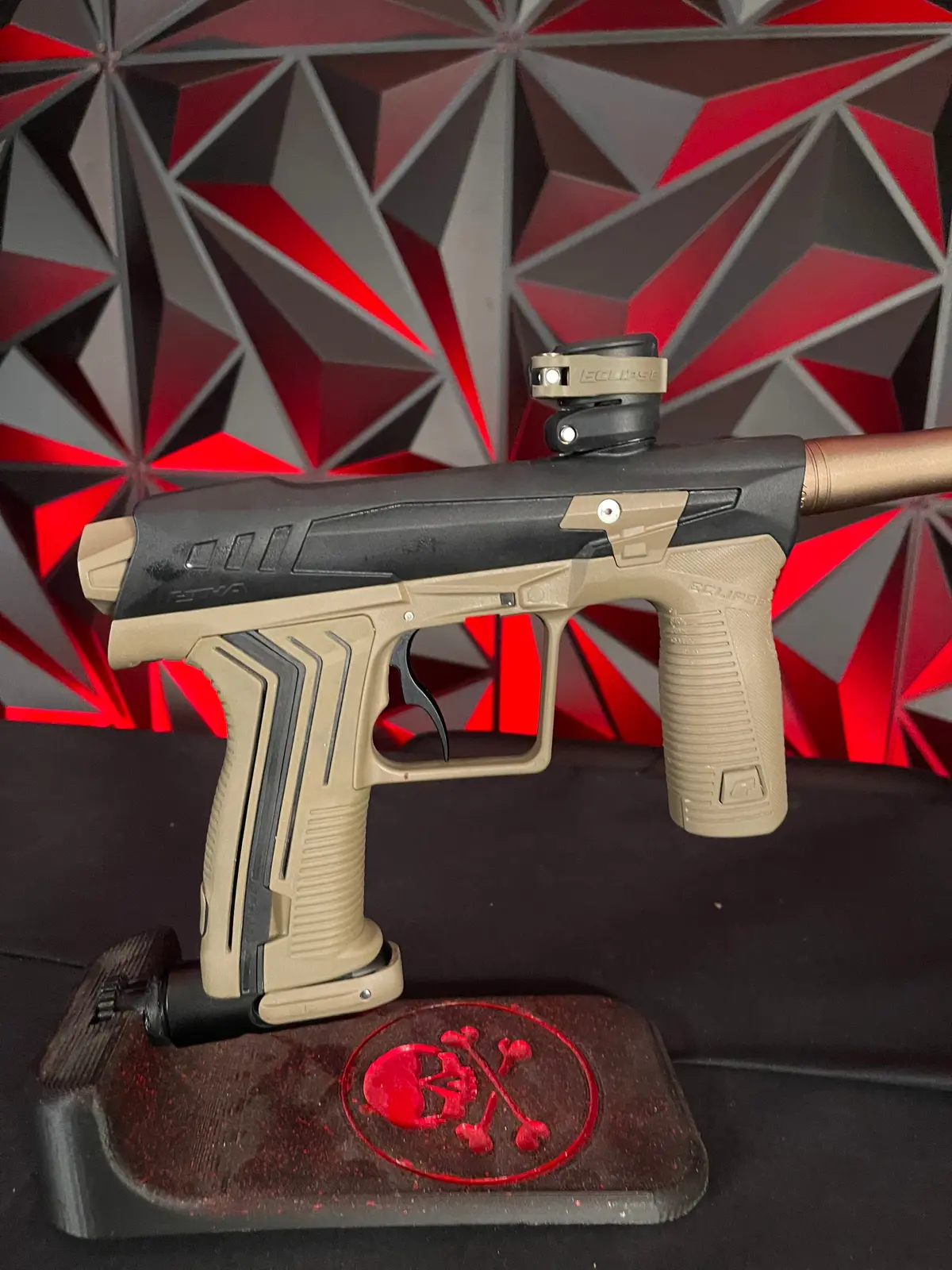 Used Planet Eclipse Etha 2 Paintball Gun - Black/Earth 1