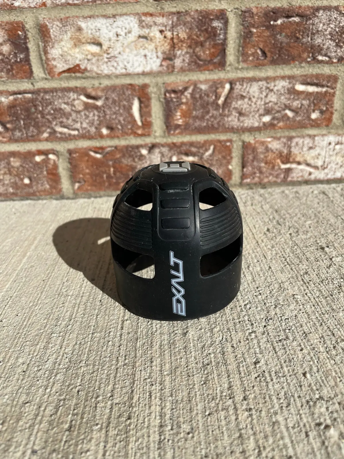 Used Exalt Tank Grip - Black / Grey 1
