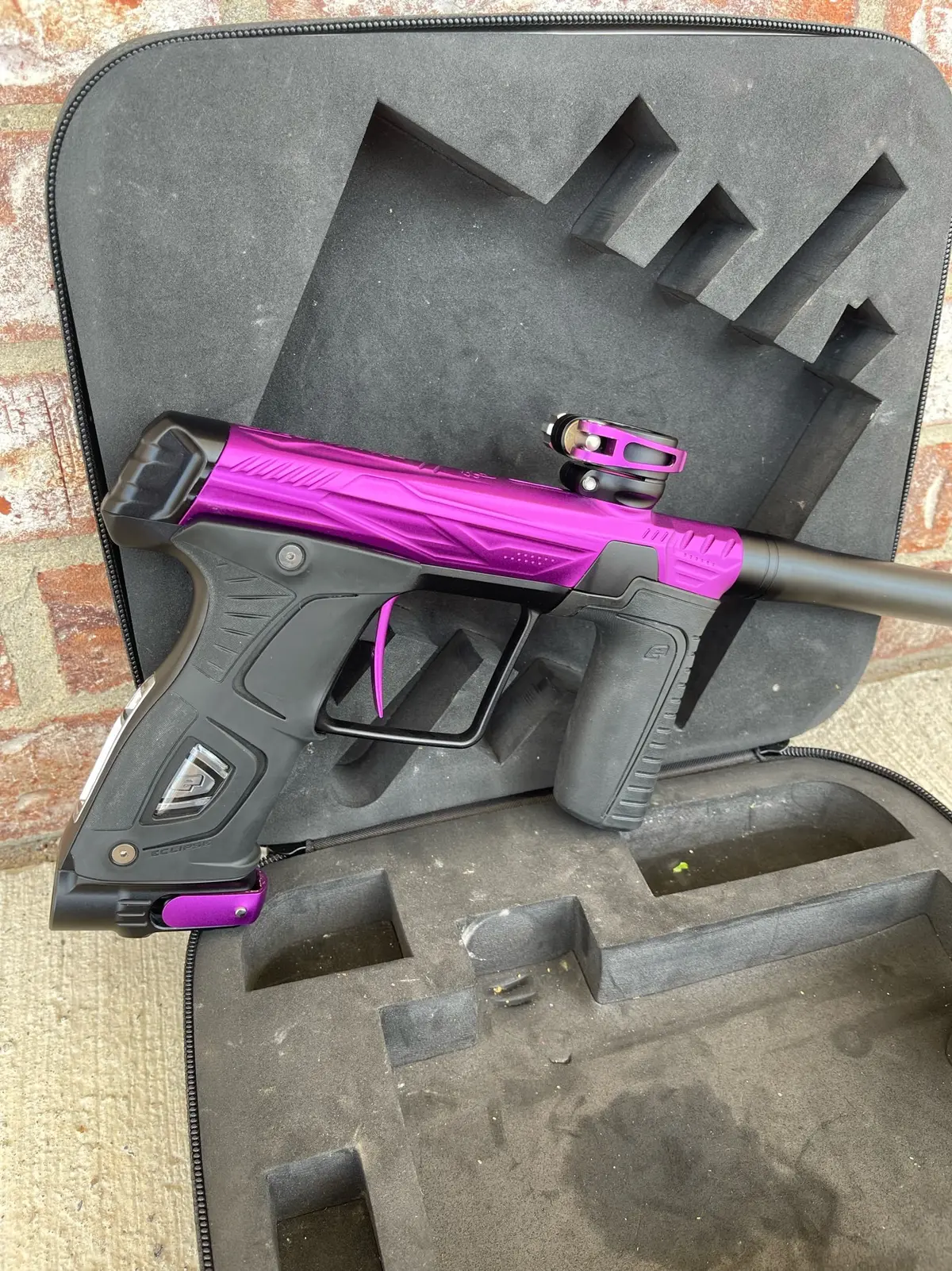 Used Planet Eclipse/Hk Army 170R Paintball Gun - Dust Purple / Black 1