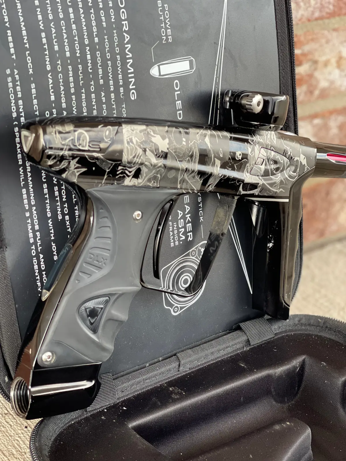 Used Dlx Luxe Ice Paintball Gun - Black W/ Laser Engraving 1