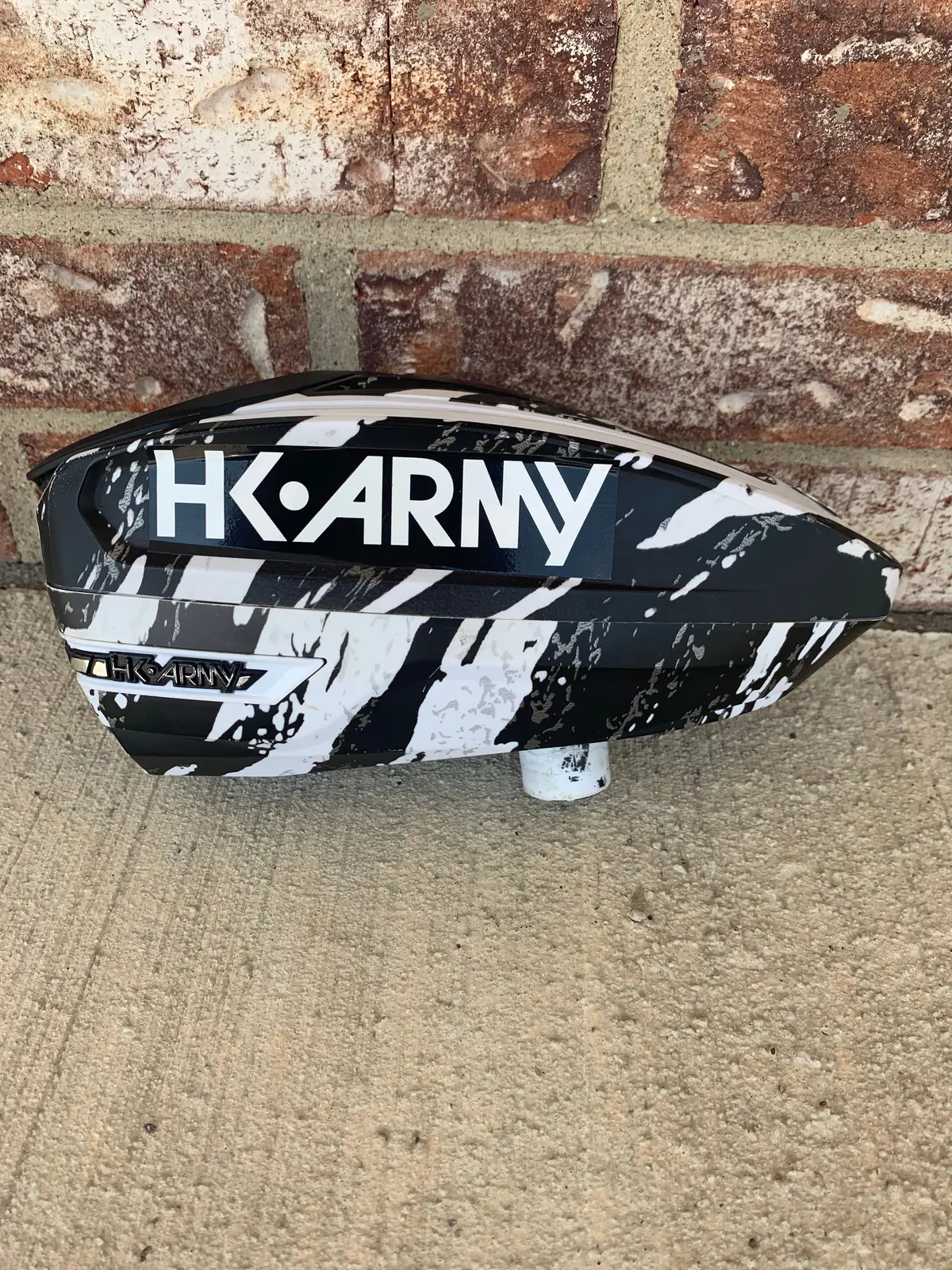 Used Hk Army Tfx Paintball Loader- Fracture Snow 1