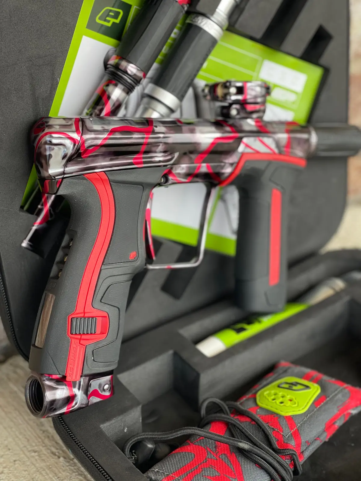 Used Planet Eclipse Cs2 Paintball Gun - Gloss Black/Grey/Red Splash 1