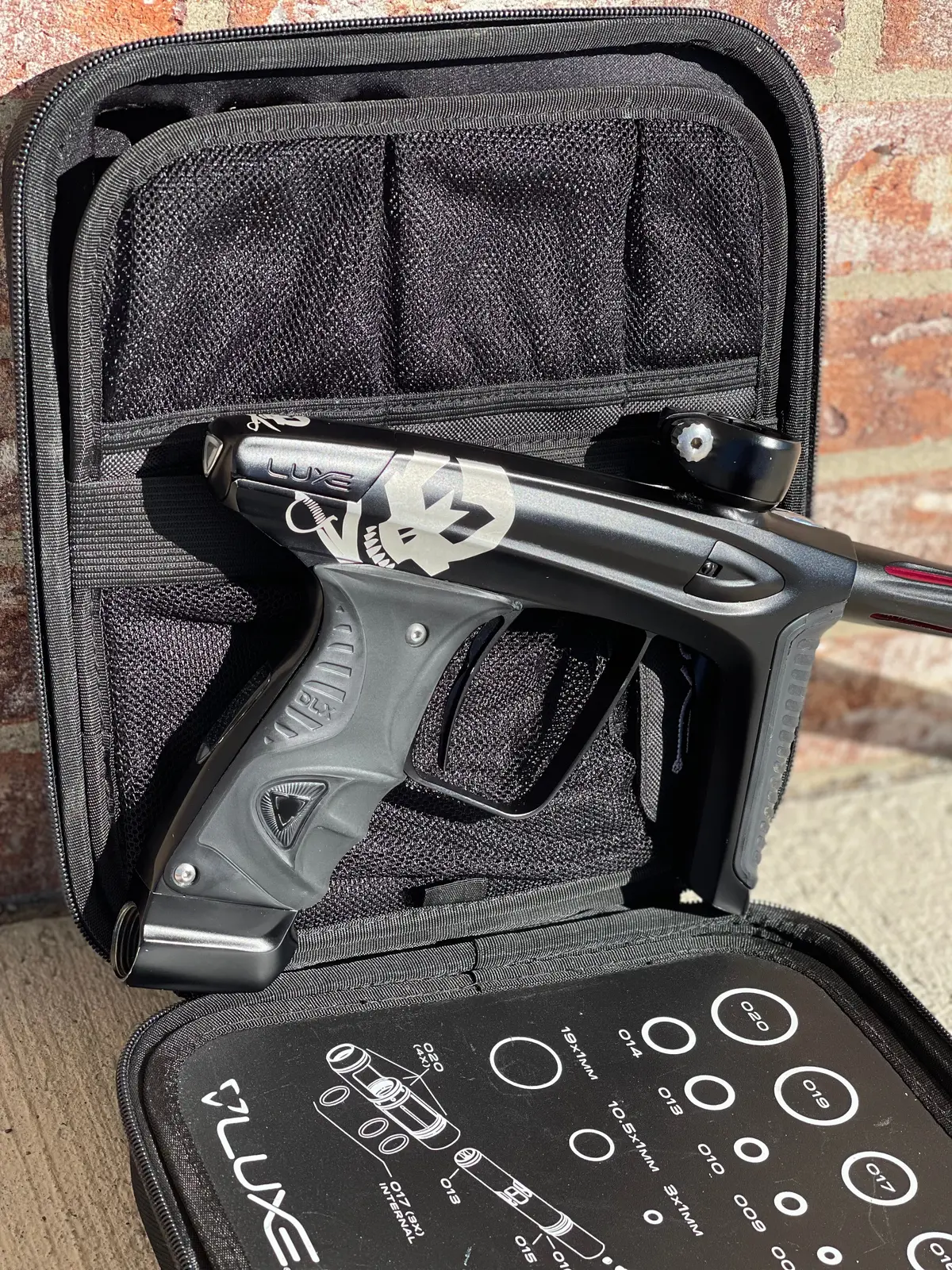 Used Dlx Luxe Ice Paintball Gun - Le Mutiny Dust Black W/ Black And Green Grip Kit, Deuce Trigger 1