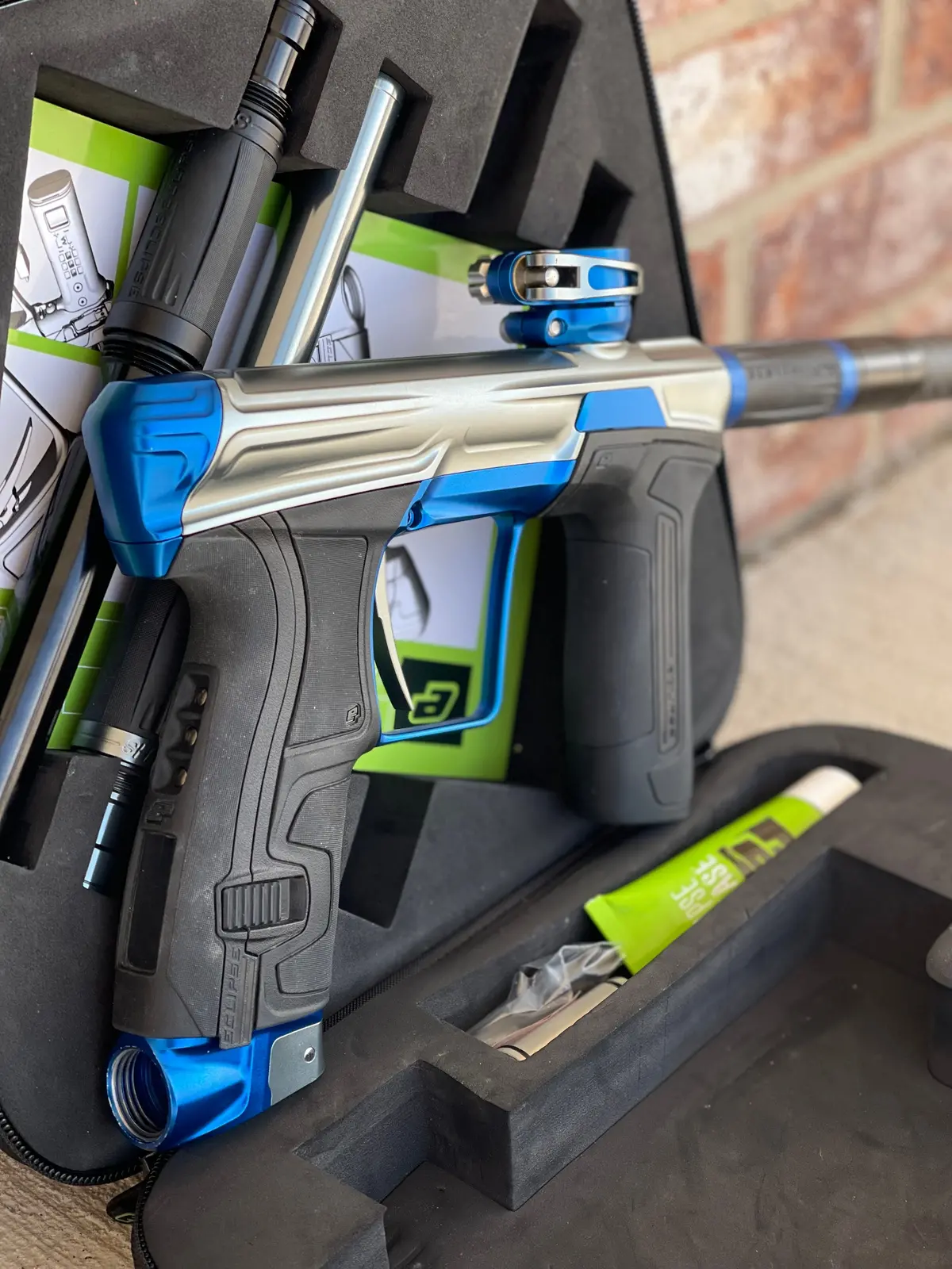 Used Planet Eclipse Cs2 Paintball Gun - Pewter/Blue 1