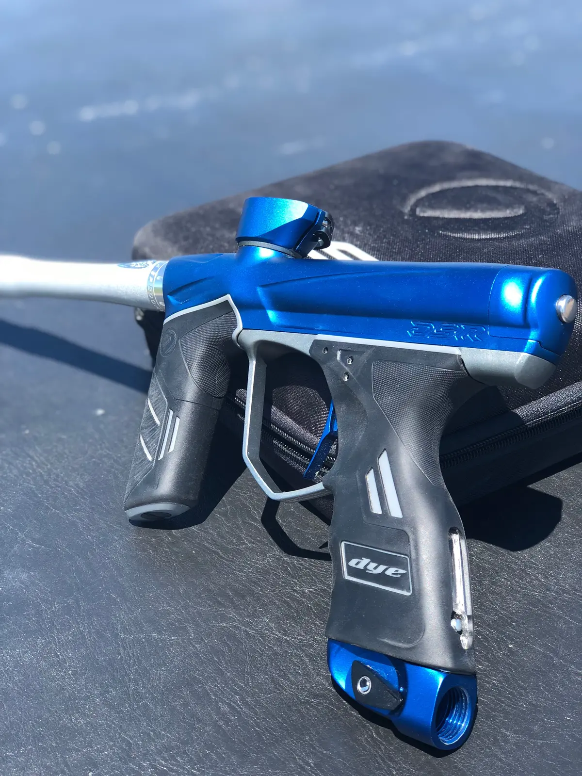 Used Dye Dsr Paintball Marker- Blue 1