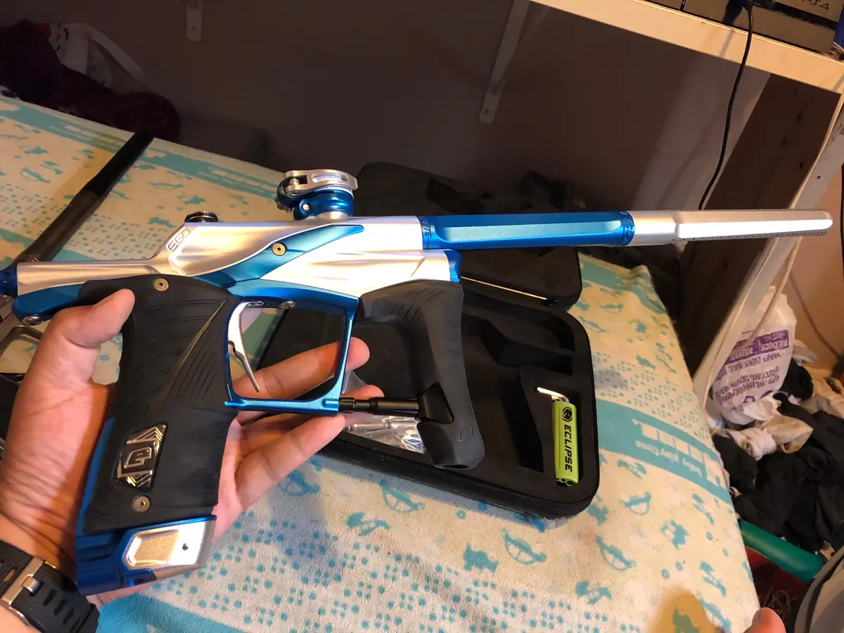 Used Planet Eclipse Lv1.5 Silver/Blue Paintball Gun 1