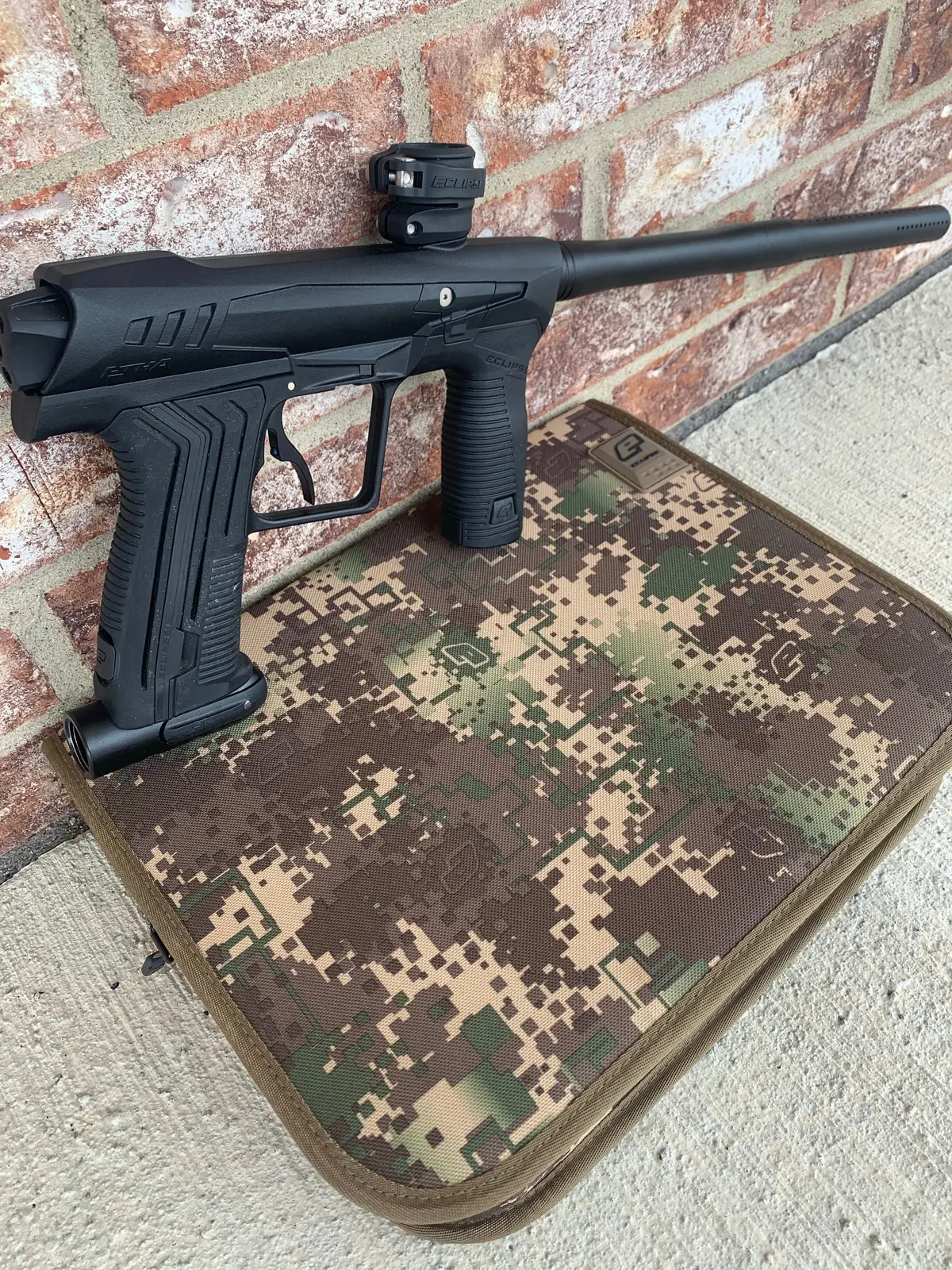 Used Planet Eclipse Etha 2 Paintball Marker- Black 1