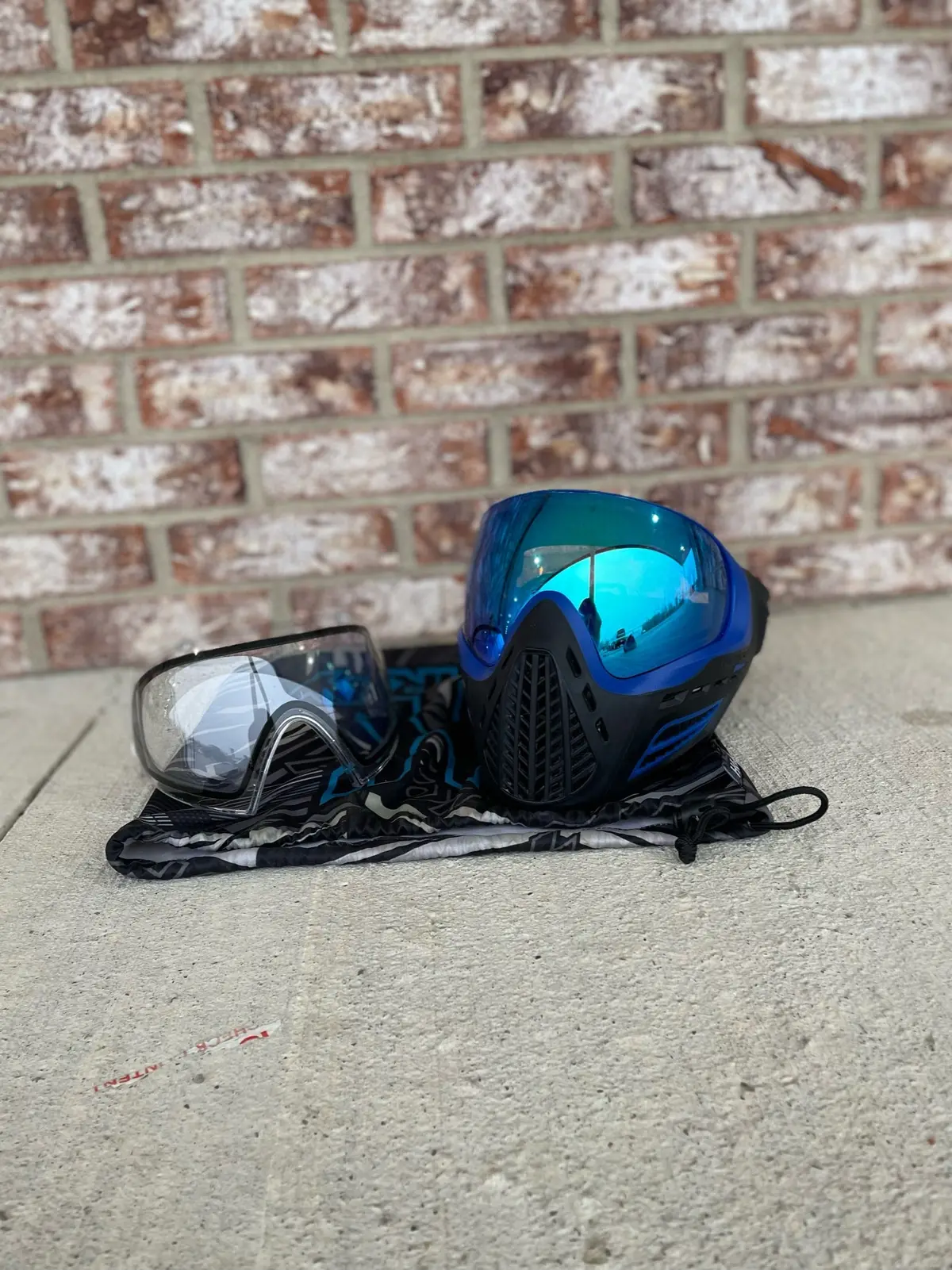Used Virtue Vio Ascend Paintball Mask - Black/Blue W/ Soft Goggle Bag And Clear Lens 1