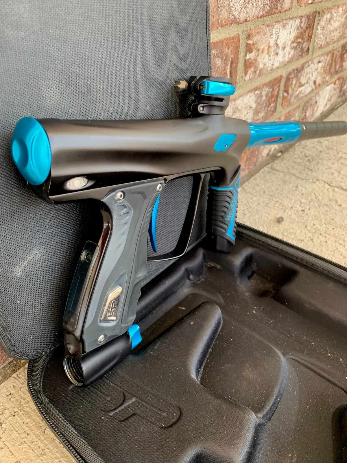 Used Smart Parts Shocker Rsx Paintball Marker- Dust Black / Gloss Teal 1