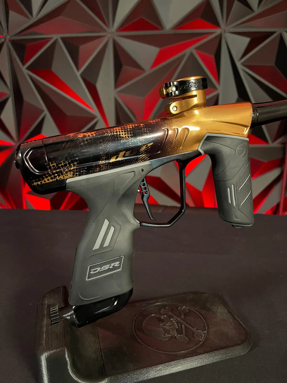 Used Dye Dsr+ Paintball Gun - Pga Blackout Copper W/ Im Pro Kit 1