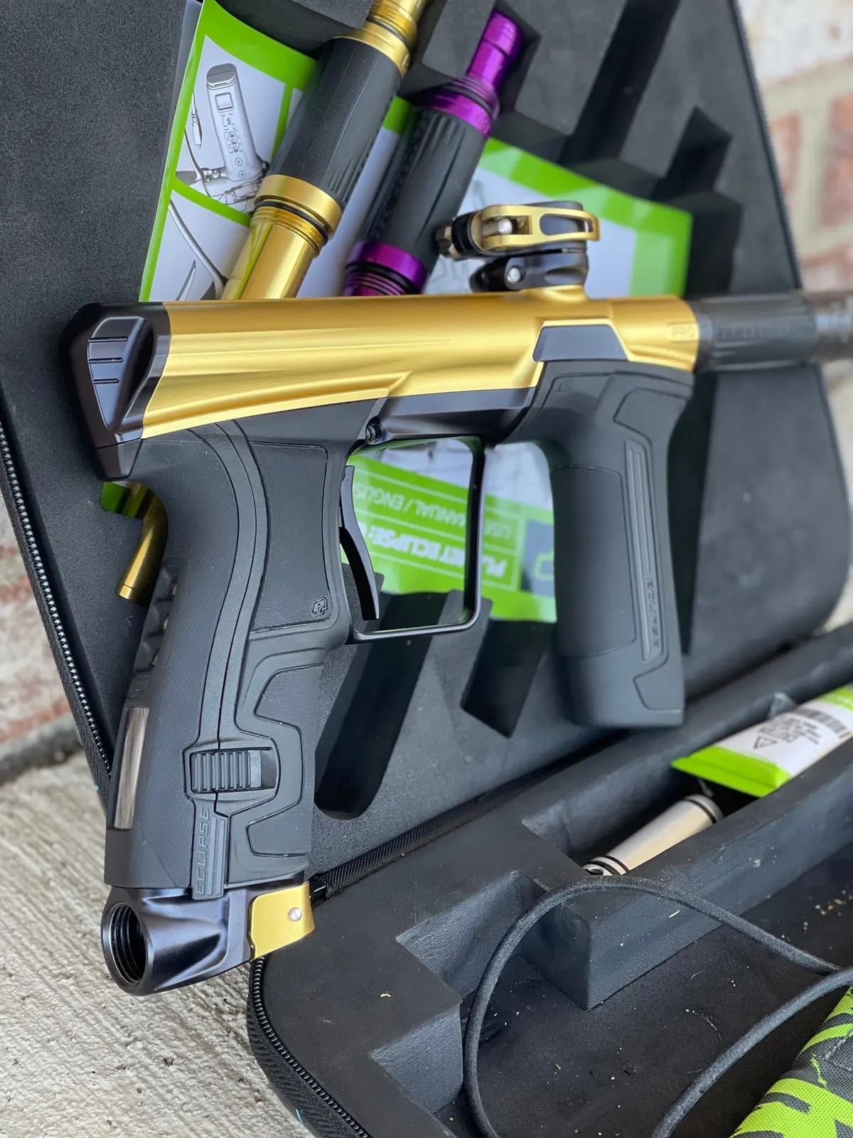 Used Planet Eclipse Cs2 Pro Paintball Gun - Gold/Black 1