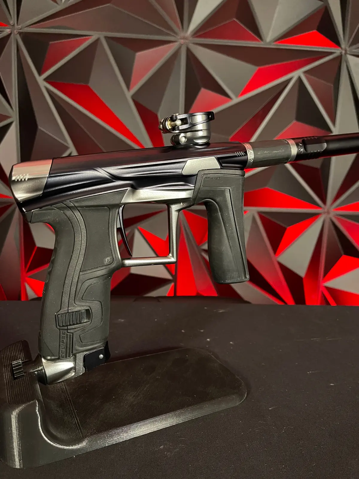 Used Planet Eclipse Geo 4 Paintball Gun - Black/Grey 1