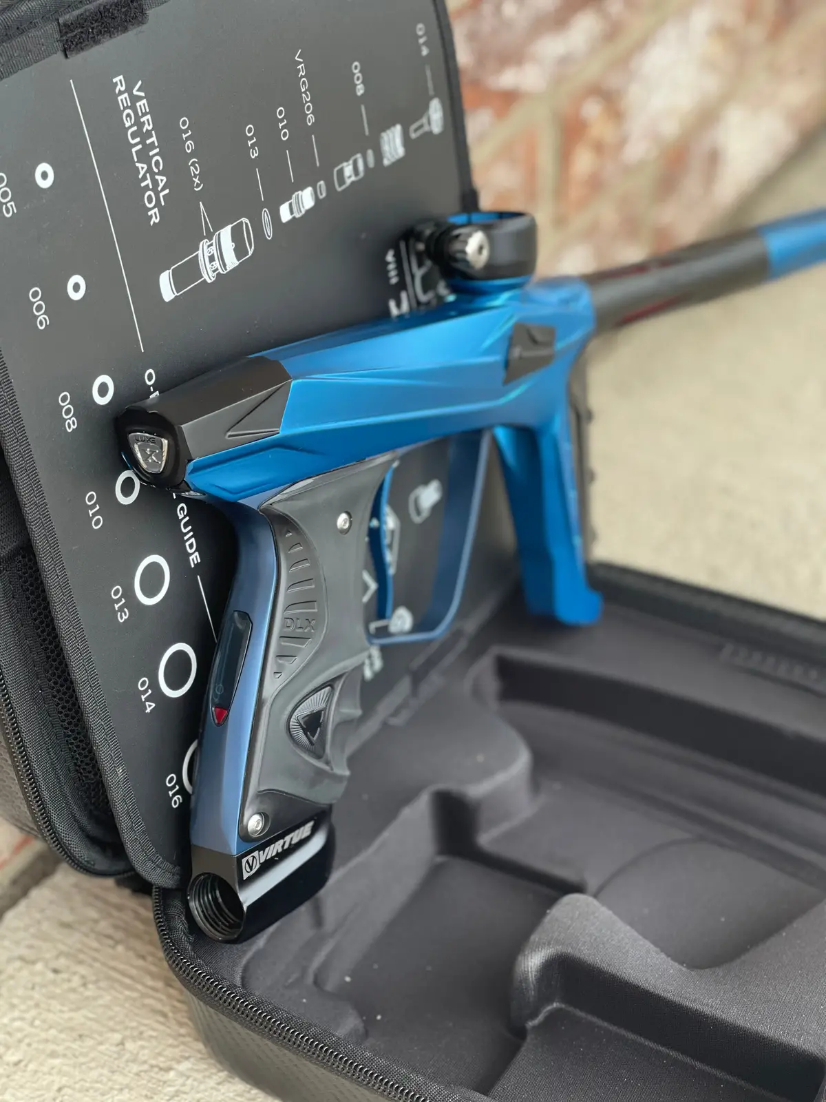 Used Virtue Luxe Ace Paintball Gun - Blue/Black 1