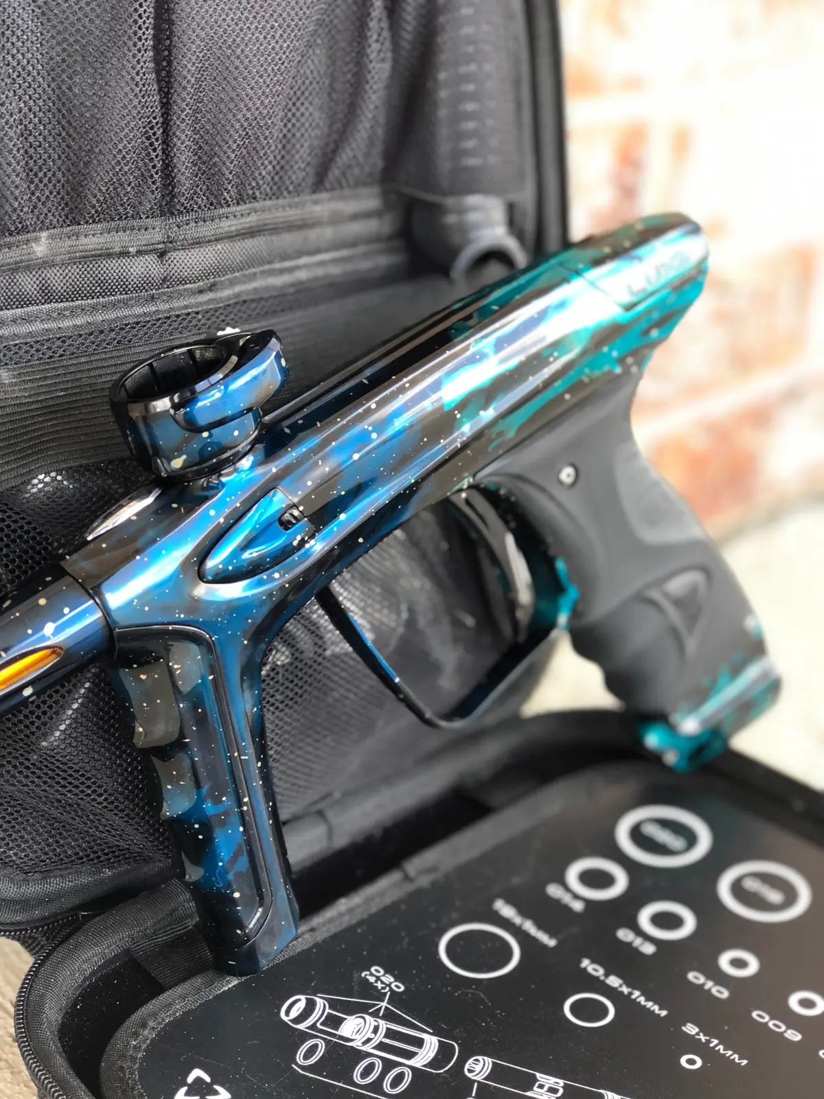 Used Dlx Luxe Ice Paintball Gun - Galaxy Teal/Black/Blue 1