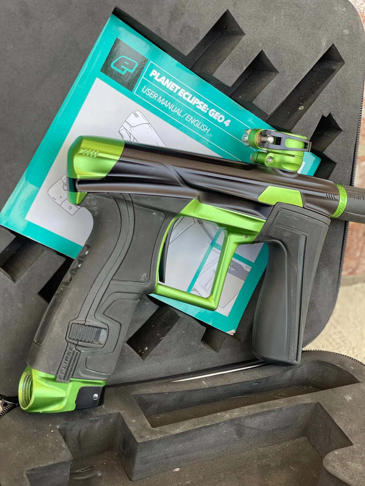 Used Planet Eclipse Geo 4 Paintball Gun - Emerald 1