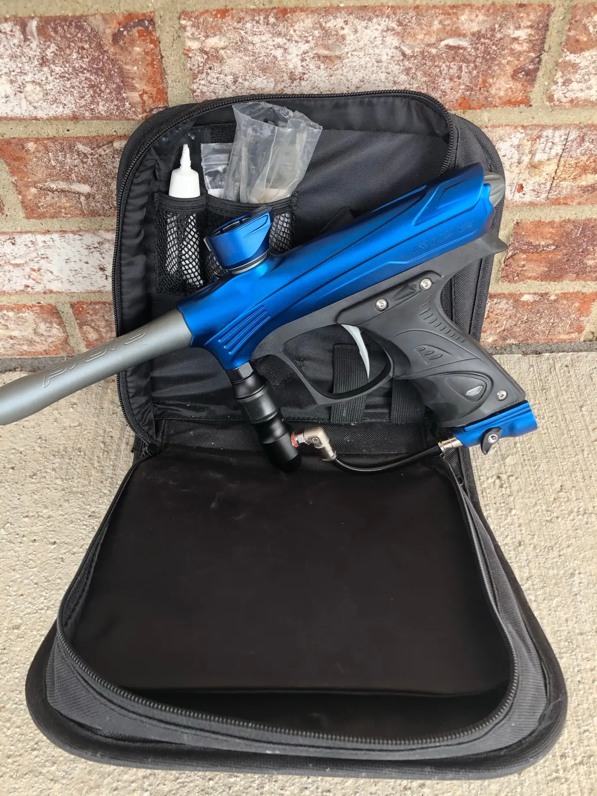 Used Dye Rize Maxxed Paintball Gun - Blue With Gray 1