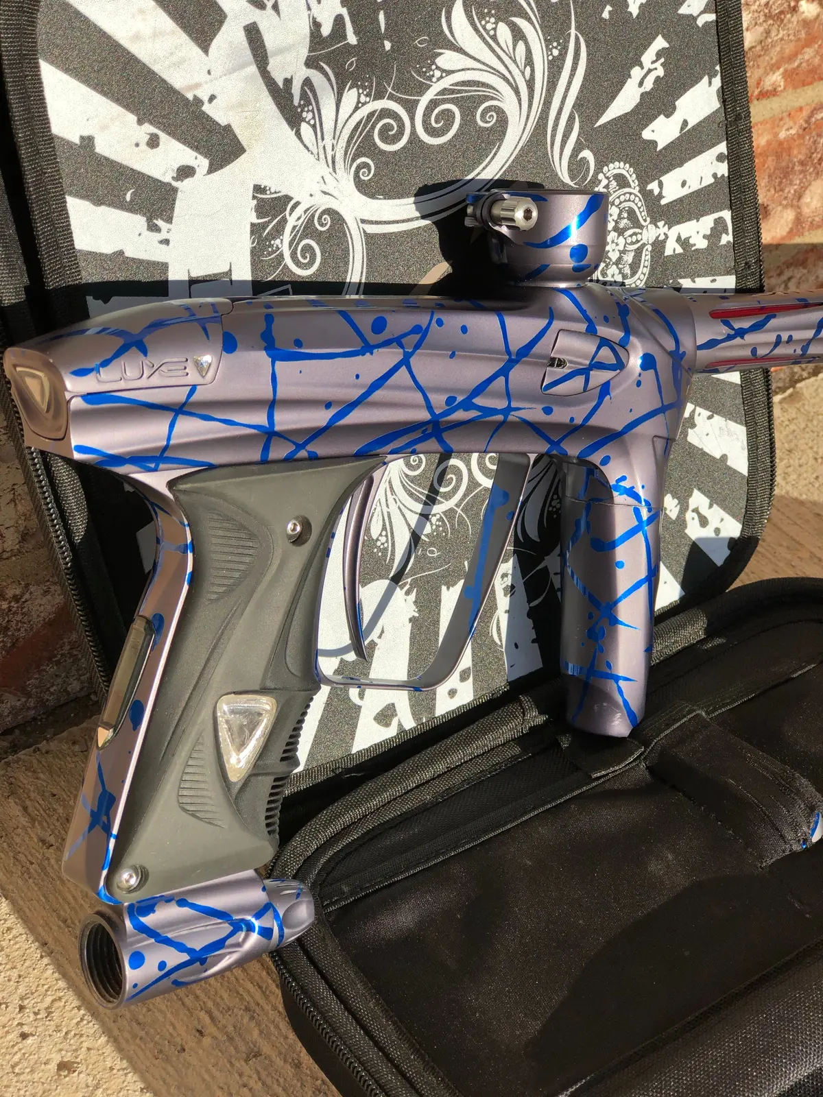 Used Dlx Luxe 2.0 Oled Paintball Gun - Grey / Blue Splash Limited 1