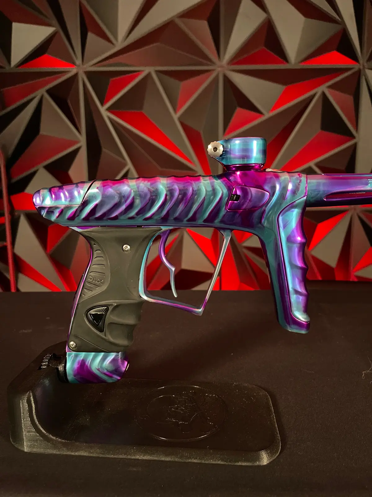 Used Hk Army/Dlx Luxe X Ripper Paintball Gun - Le Maui 1