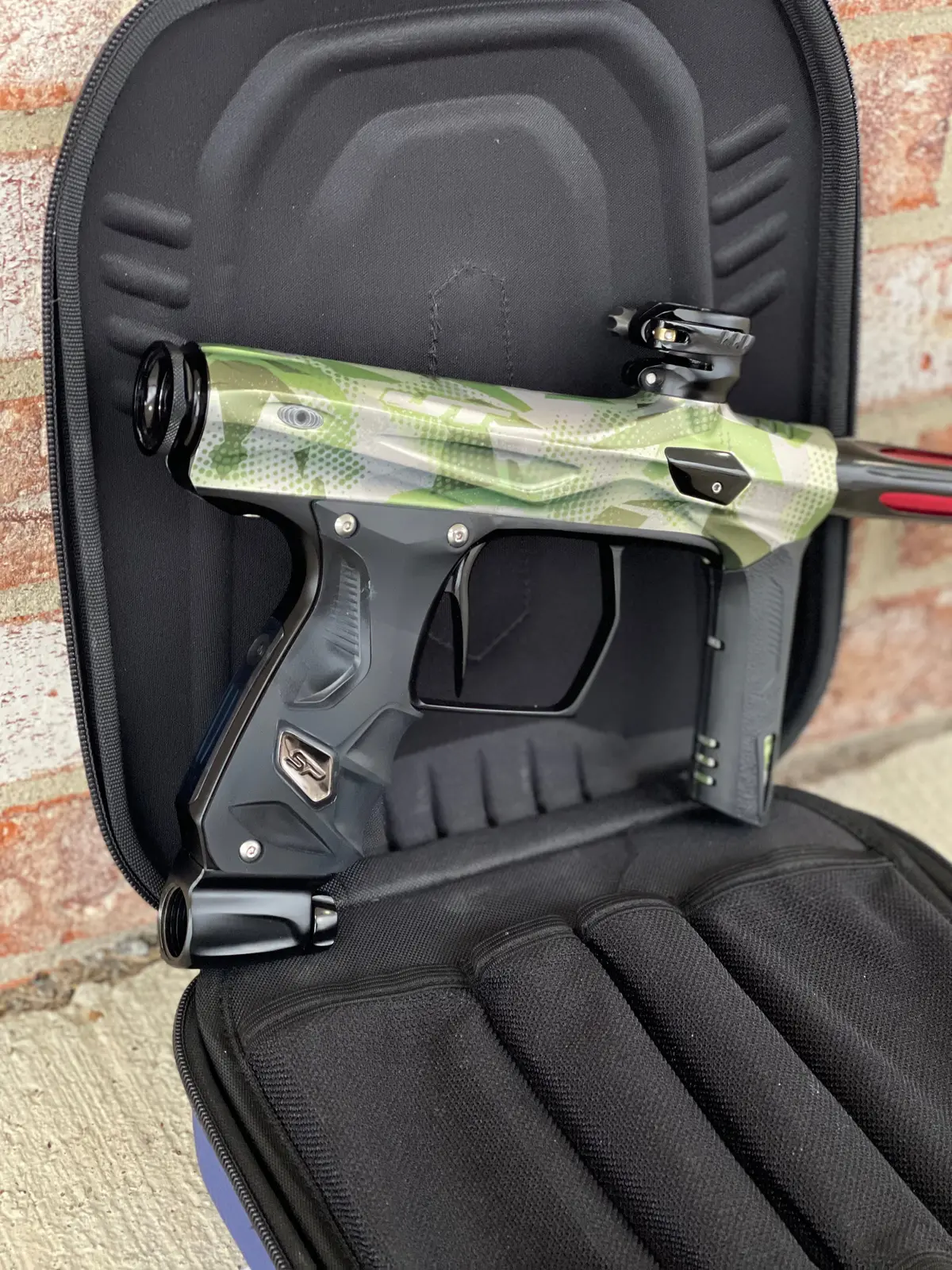 Used Shocker Amp Paintball Gun - Jt Edition Scrambles Green W/ Ssc Soft Tip Bolt And Ssc Deuce Trigger 1