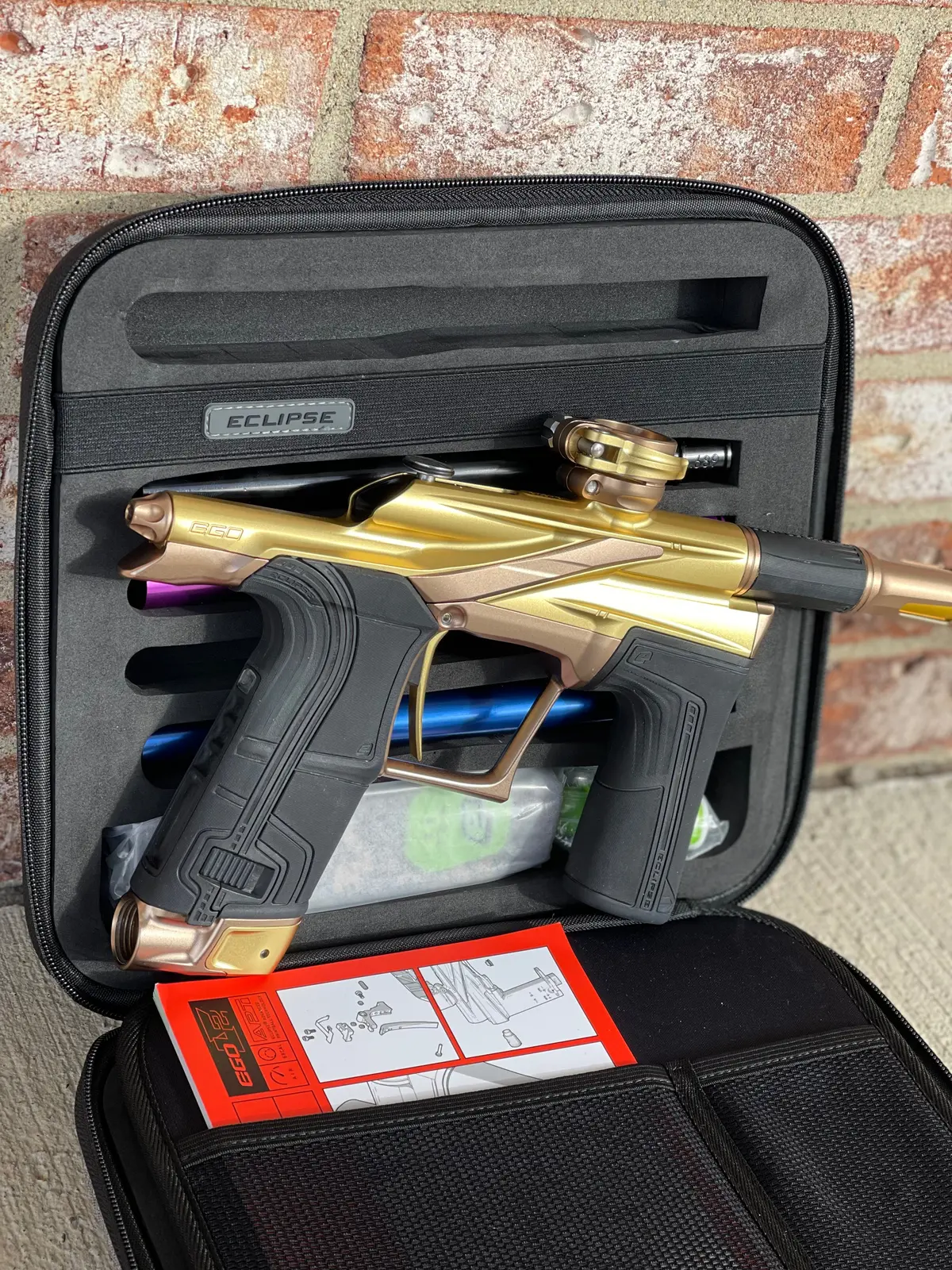 Used Planet Eclipse Lv2 Paintball Gun - Crusade W/ 4 S63 Inserts 1