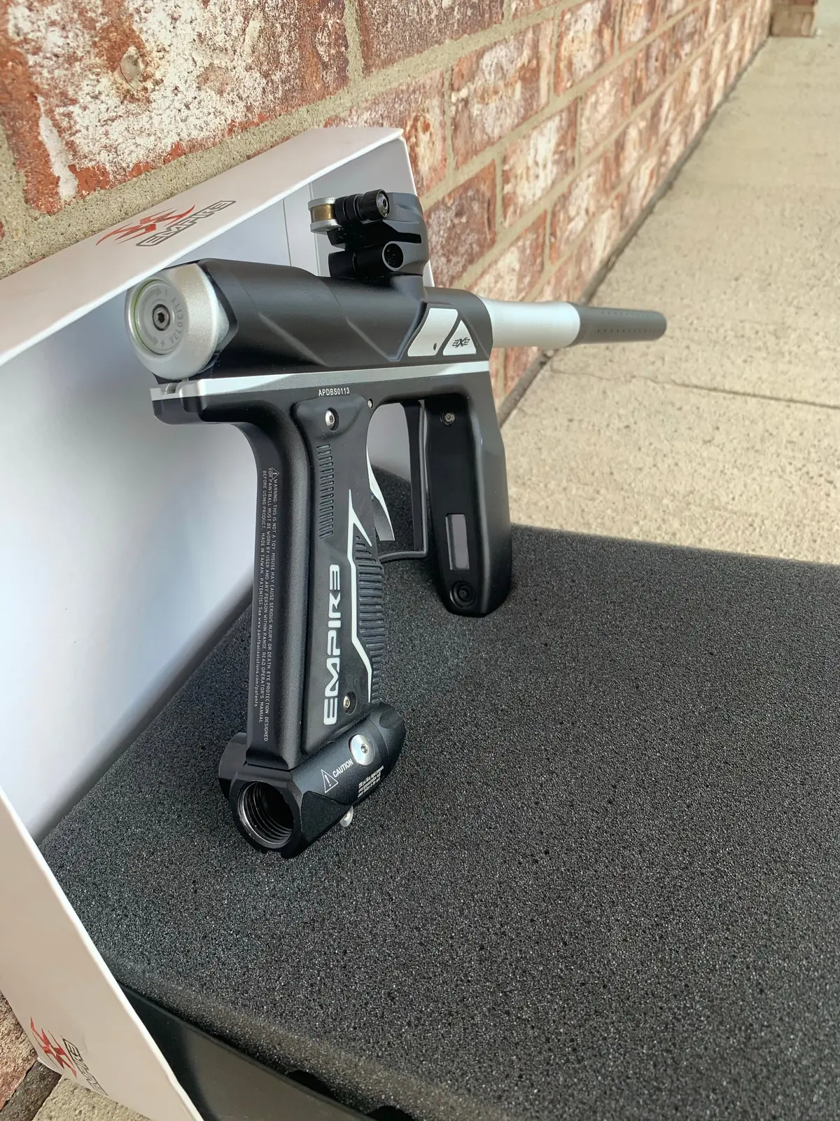 Used Empire Axe Pro Paintball Gun - Black/ Silver 1