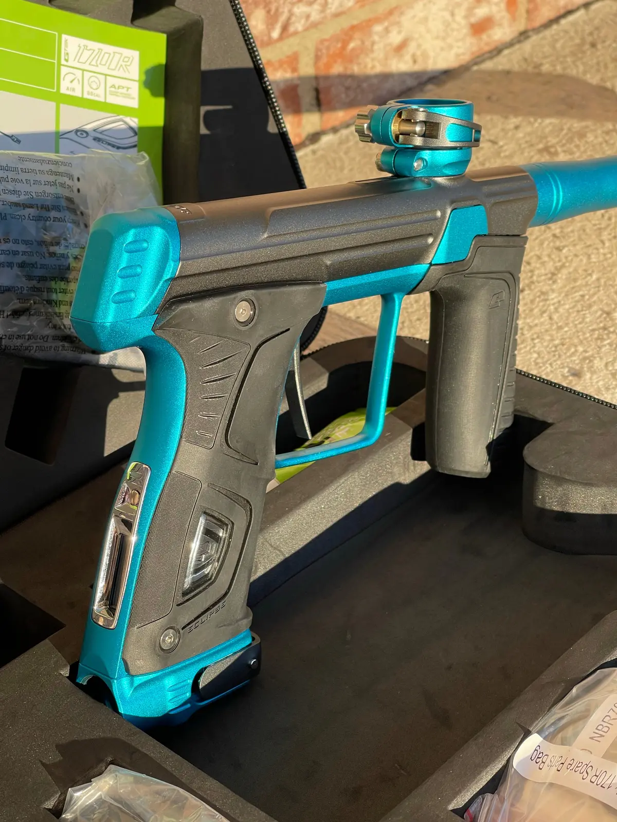 Used Planet Eclipse Gtek 170R Paintball Gun - Grey/Teal 1