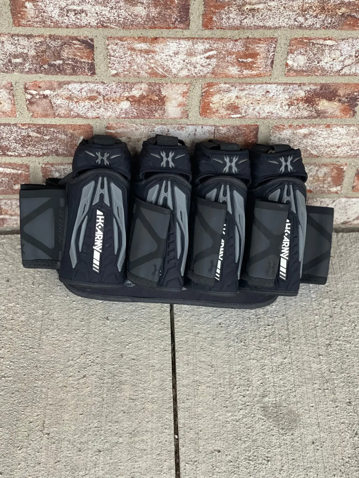 Used Hk Army Zero G 4+7 Paintball Pod Pack- Black 1