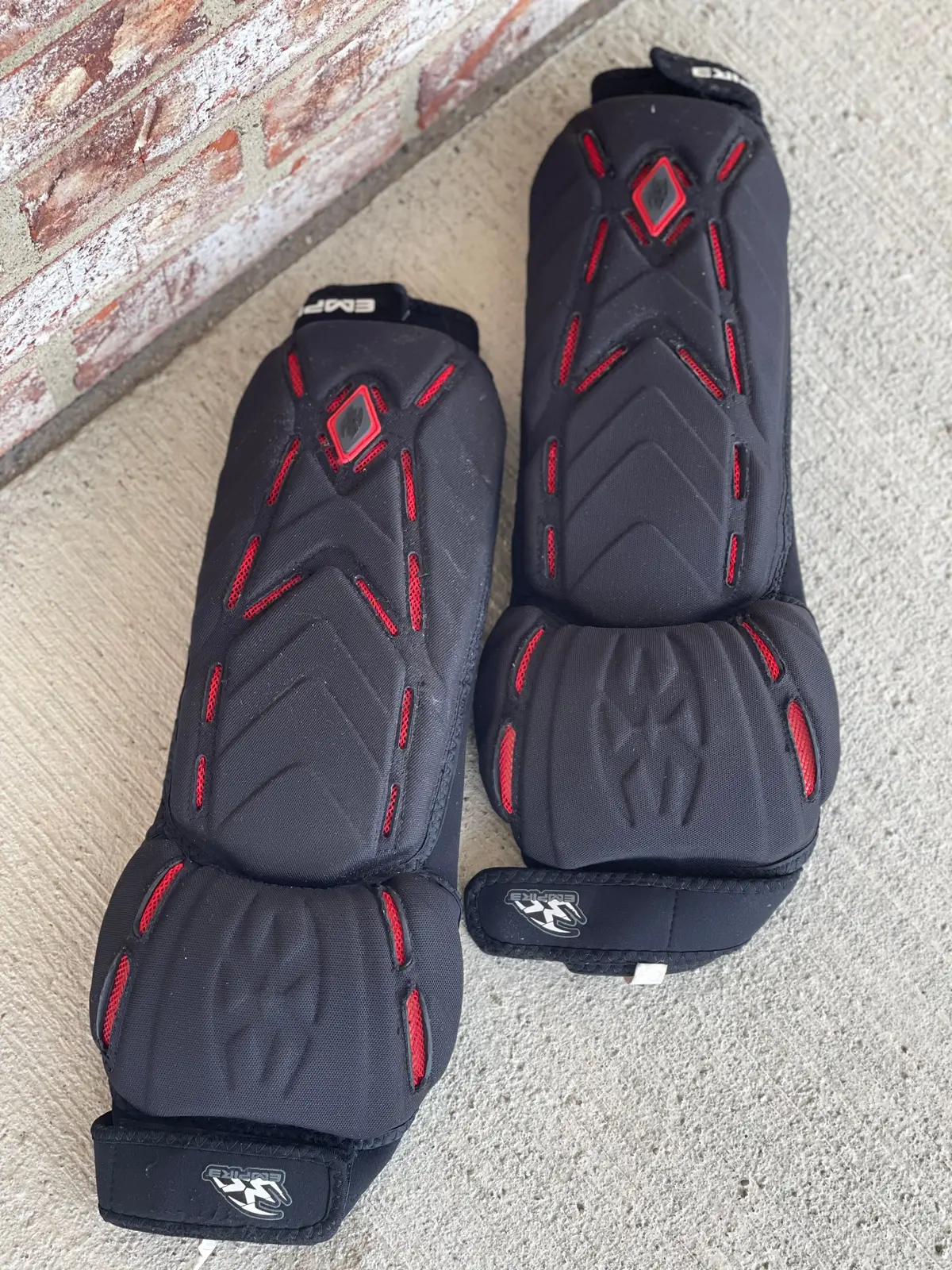 Used Empire Elbow Pads - Small 1