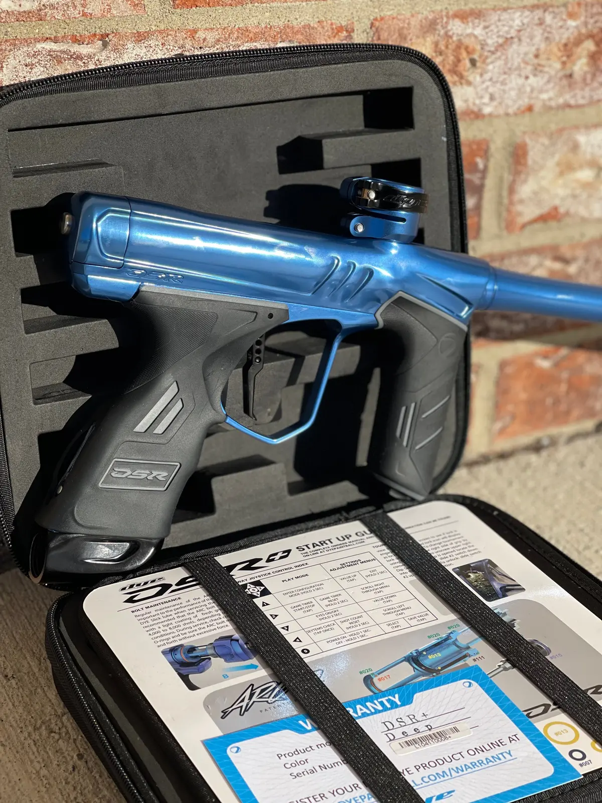 Used Dye Dsr+ Paintball Gun - Deep Blue (Polished Blue/Polished Black) 1