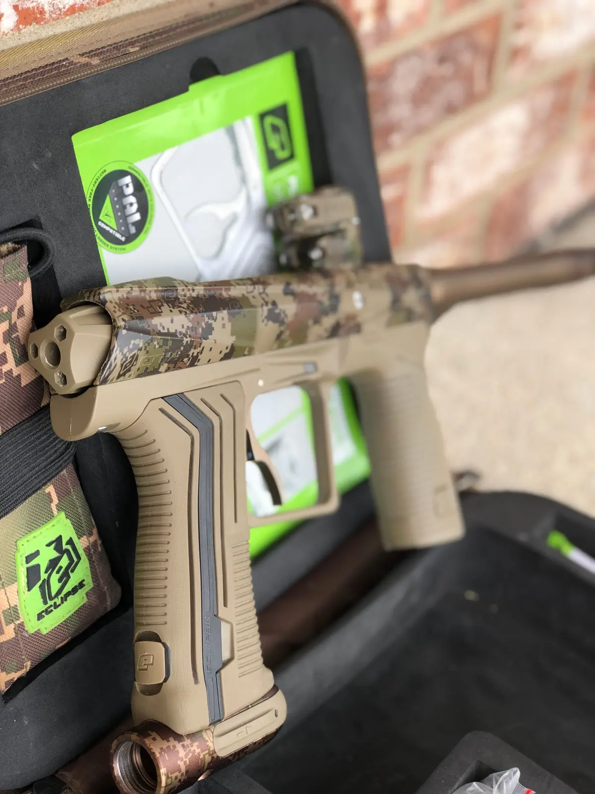 Used Planet Eclipse Etha 2 Paintball Marker - Hde Earth 1