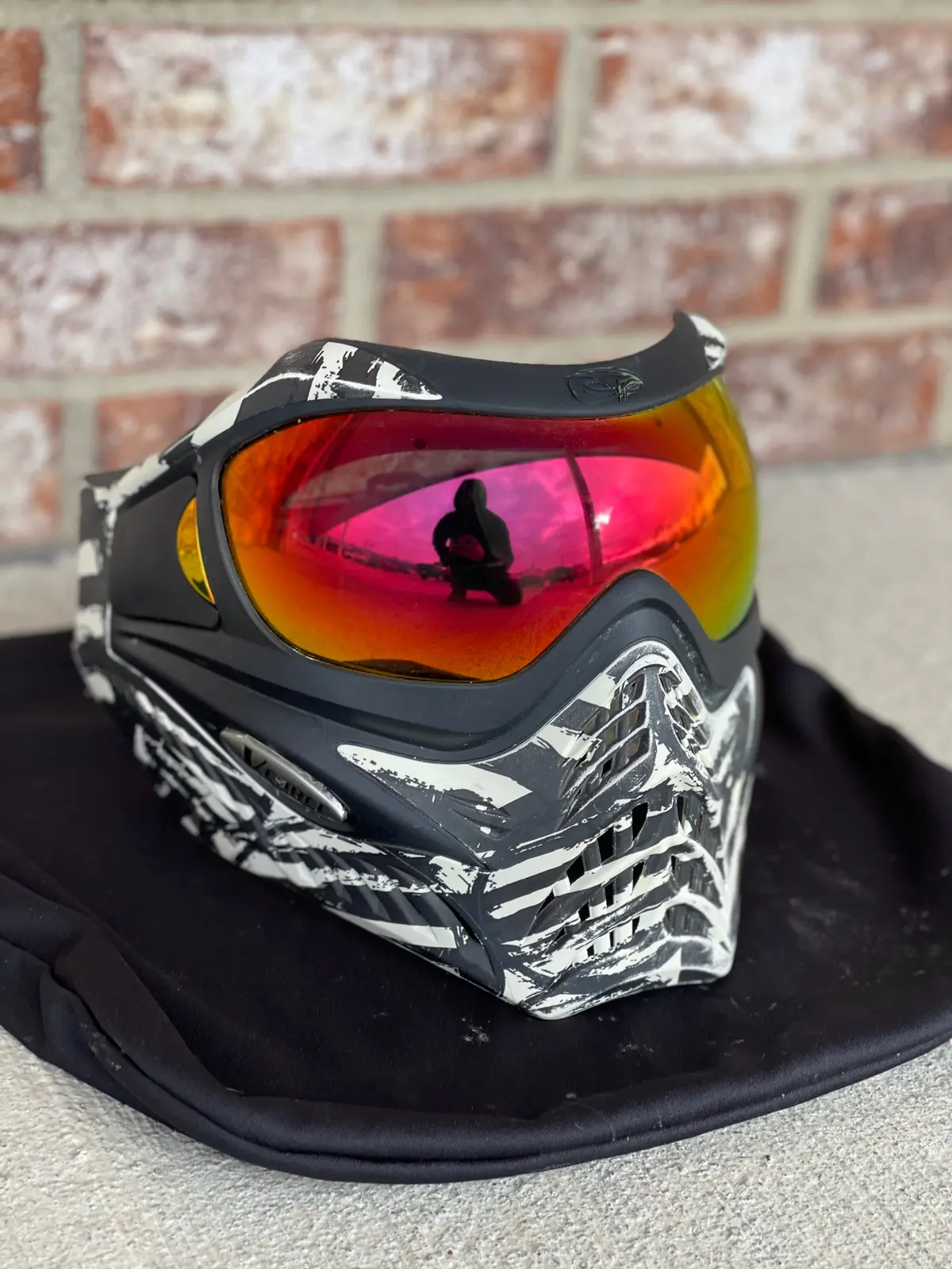Used V-Force Grill Paintball Mask - Zebra Le 1