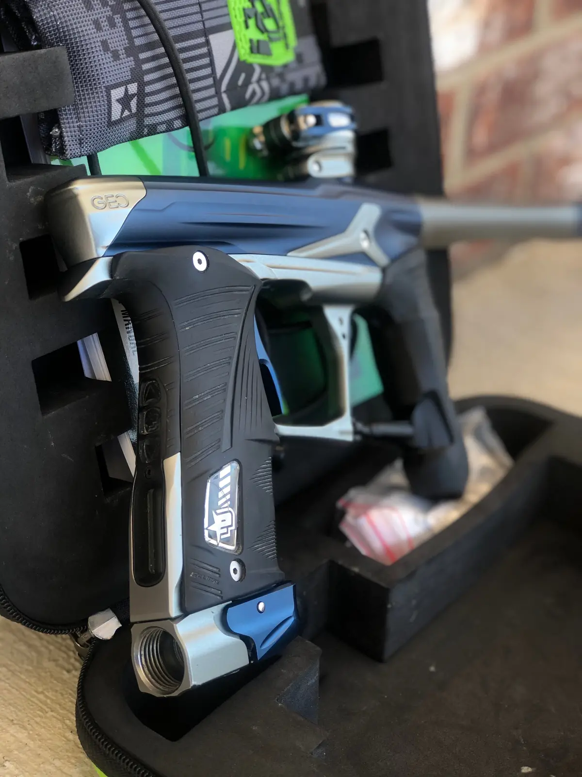 Used Planet Eclipse Geo 3.5 Paintball Gun - Navy Blue/Grey 1