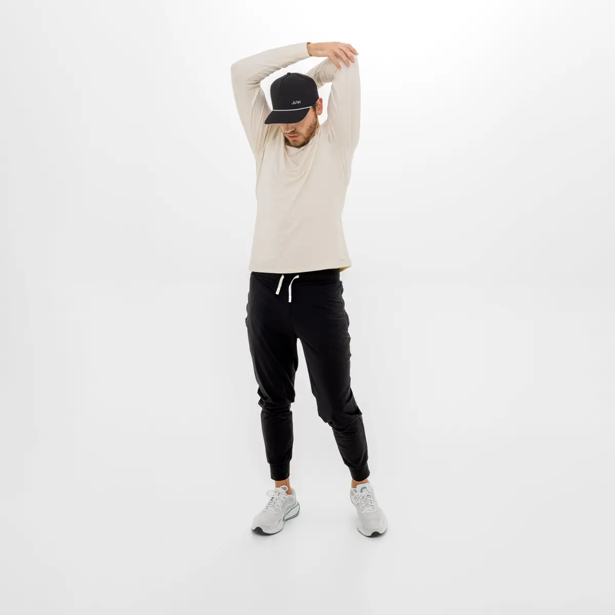Men's Breakthrough Joggers 1